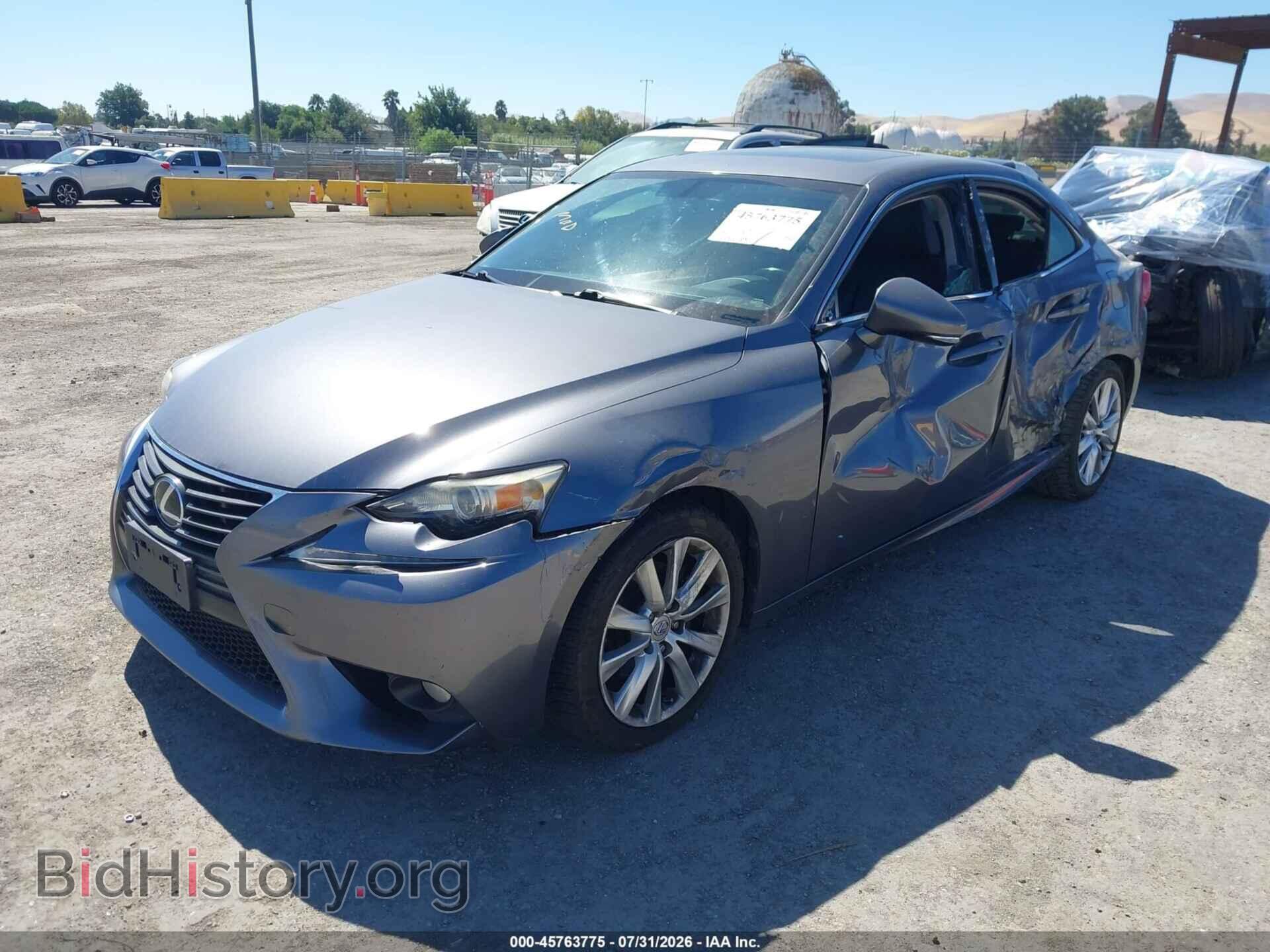 2014 LEXUS IS 250 - VIN: JTHBF1D29E5017090 - Photo 2