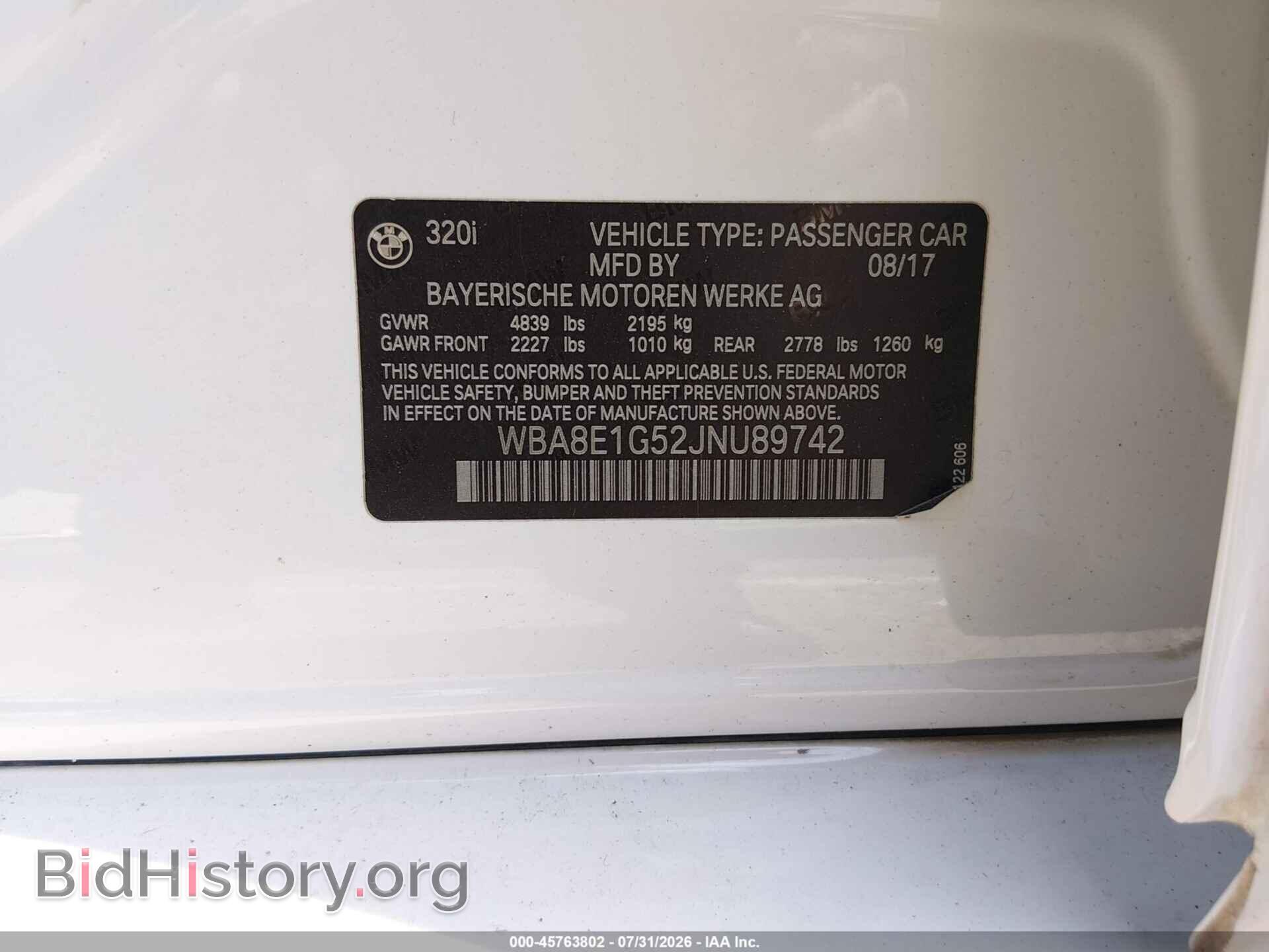 2018 BMW 320I - VIN: WBA8E1G52JNU89742 - Photo 9