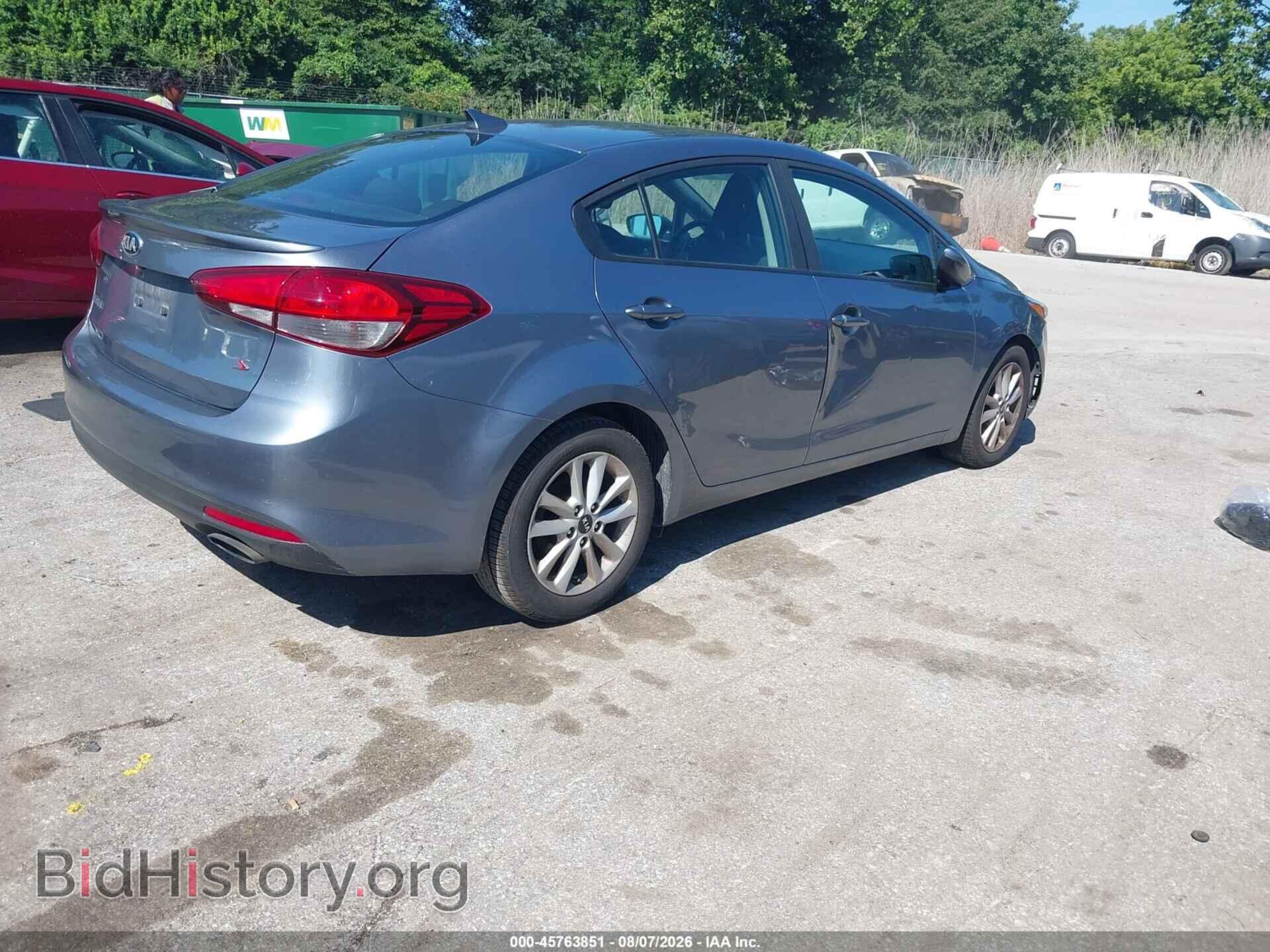 2017 KIA FORTE - VIN: 3KPFL4A76HE106914 - Photo 4
