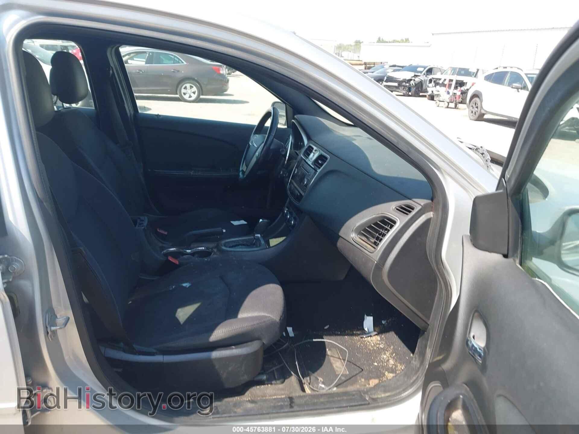 2012 CHRYSLER 200 - VIN: 1C3CCBBB3CN212644 - Фото 5