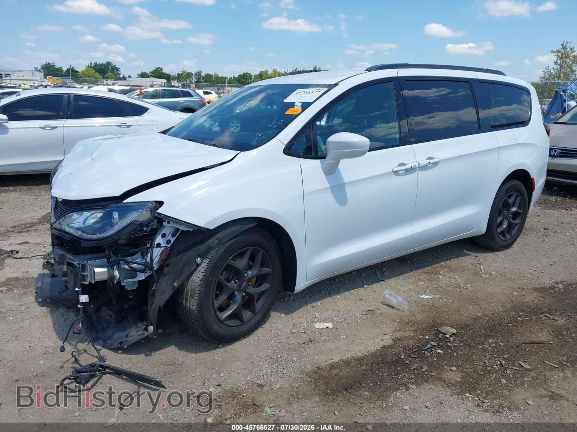 2018 CHRYSLER PACIFICA - VIN: 2C4RC1BG3JR158693 - Фото 2