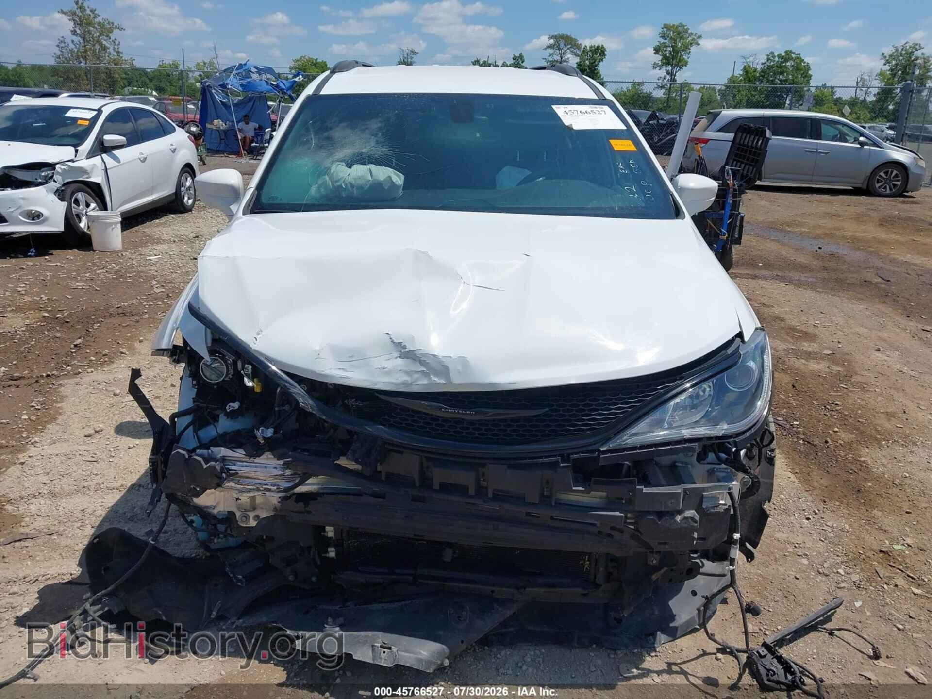 2018 CHRYSLER PACIFICA - VIN: 2C4RC1BG3JR158693 - Фото 13