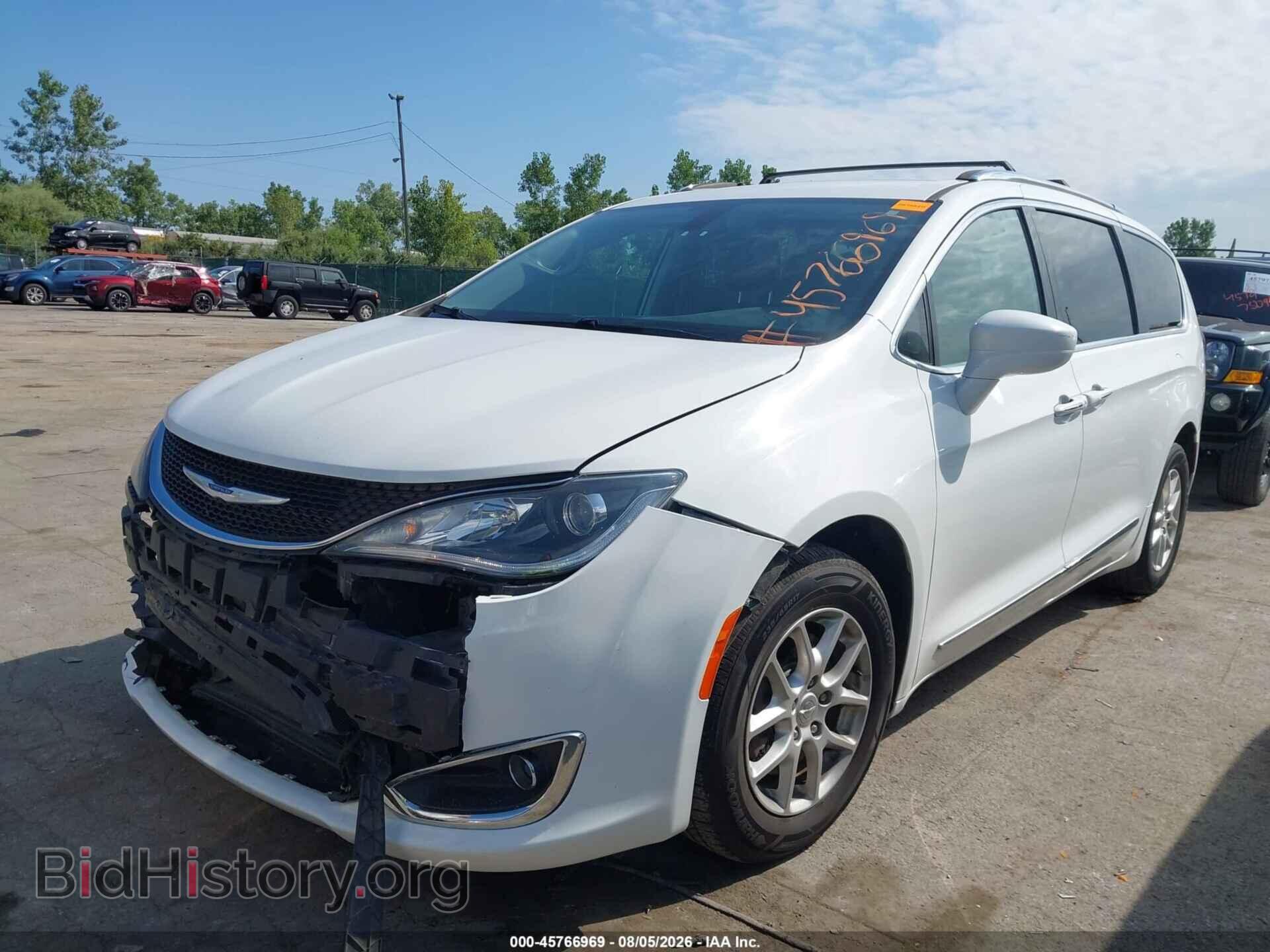 2020 CHRYSLER PACIFICA - VIN: 2C4RC1BG8LR128043 - Photo 2