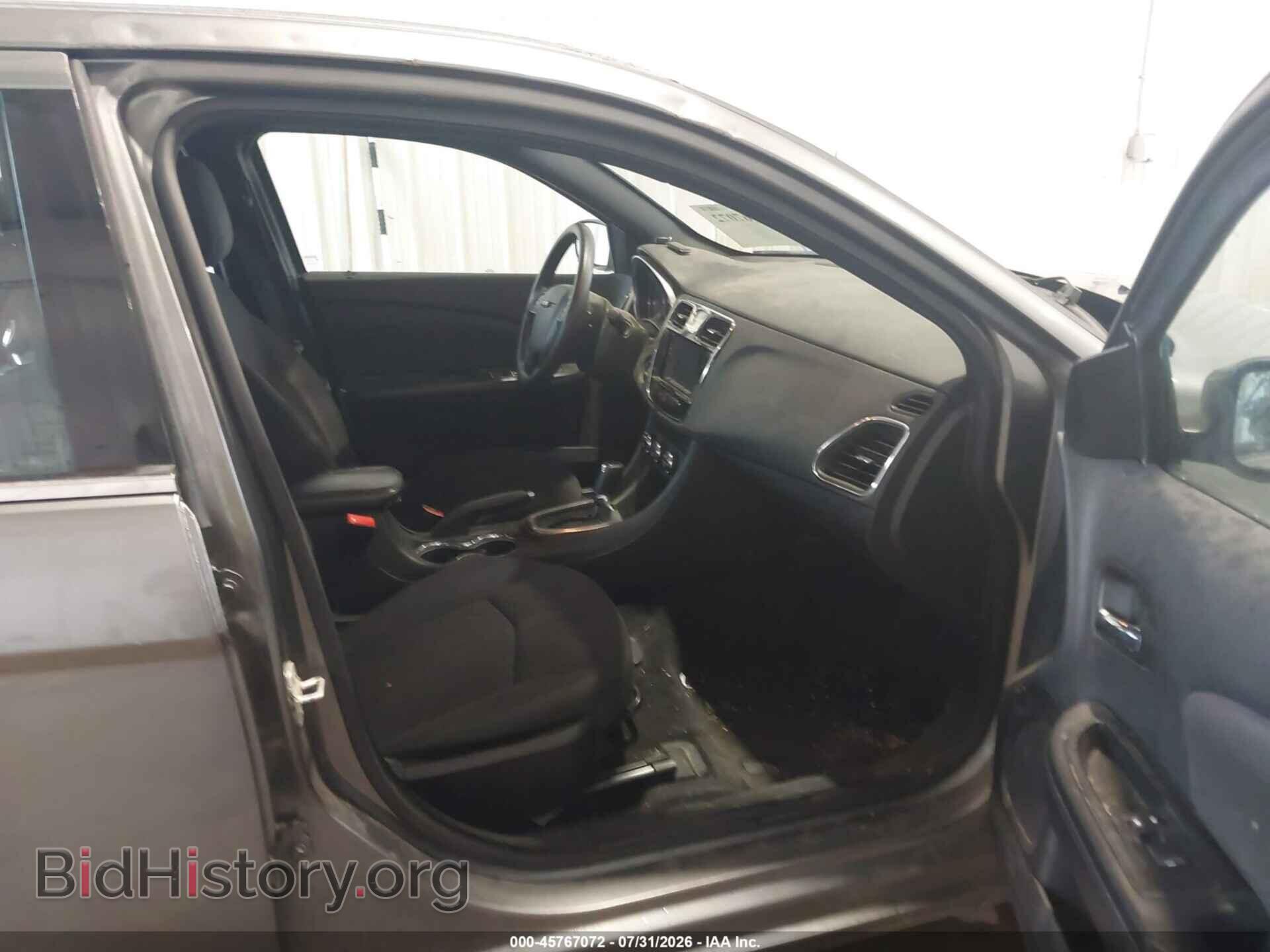 2013 CHRYSLER 200 - VIN: 1C3CCBAB9DN670370 - Photo 5