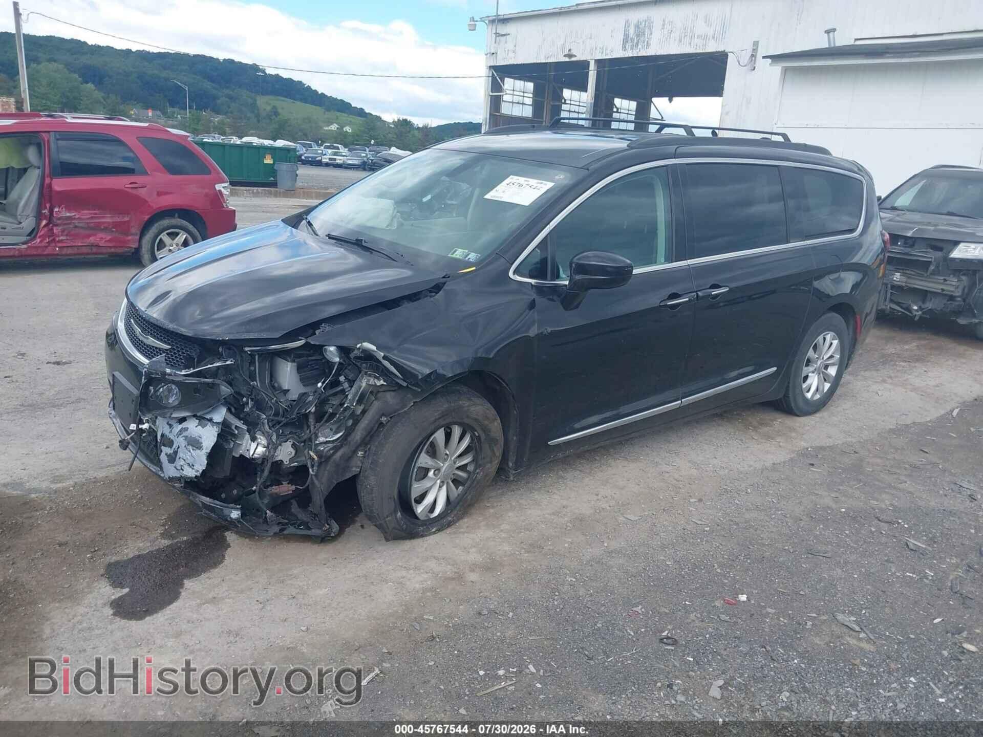 2017 CHRYSLER PACIFICA - VIN: 2C4RC1BG6HR721908 - Фото 2