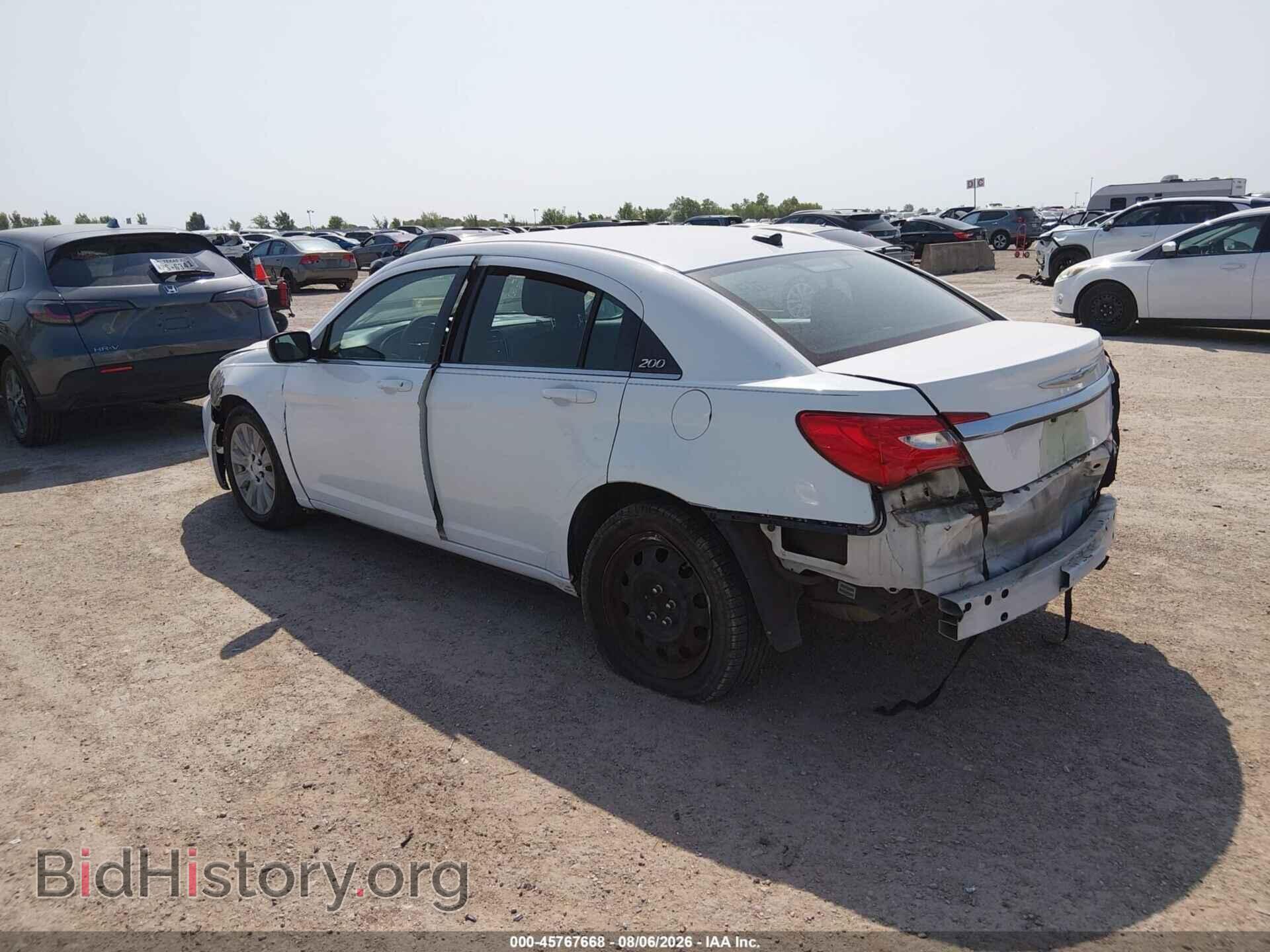 2012 CHRYSLER 200 - VIN: 1C3CCBAB0CN281888 - Фото 3