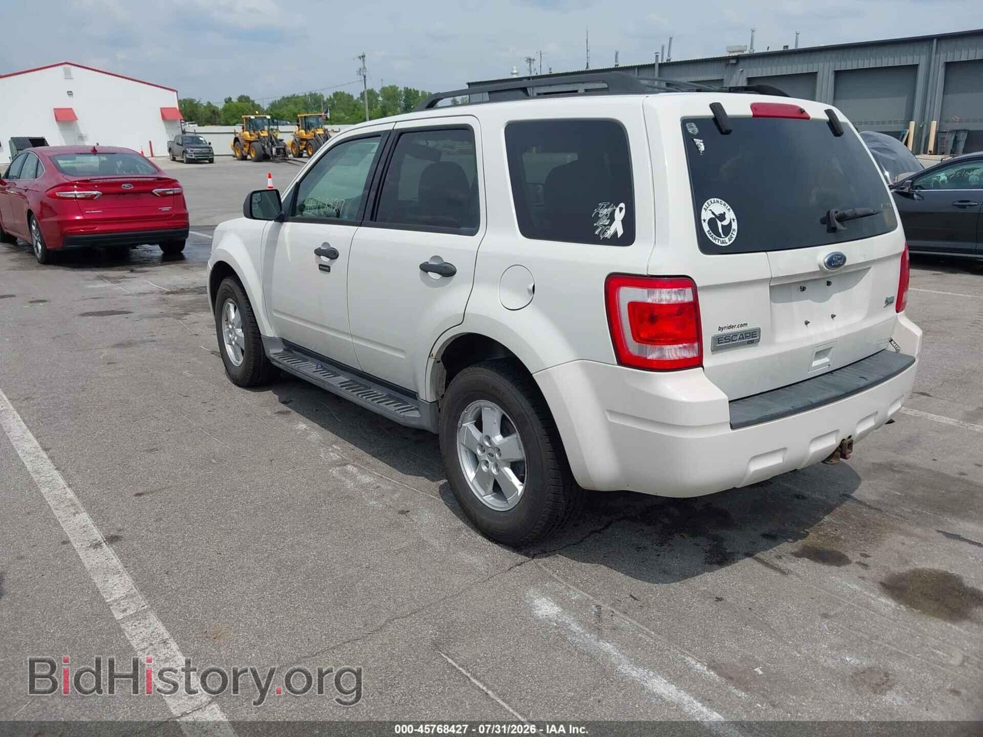 2010 FORD ESCAPE - VIN: 1FMCU9DG8AKB53112 - Фото 3