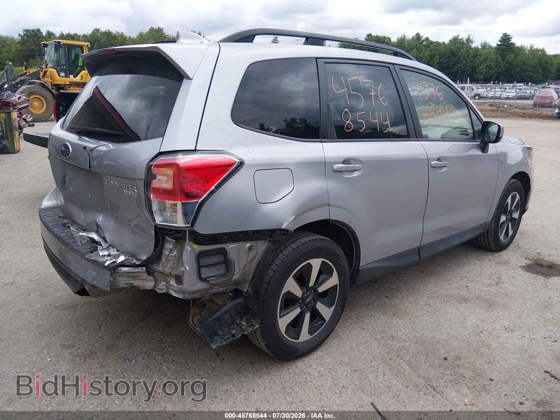 2017 SUBARU FORESTER - VIN: JF2SJAEC0HH500608 - Фото 4