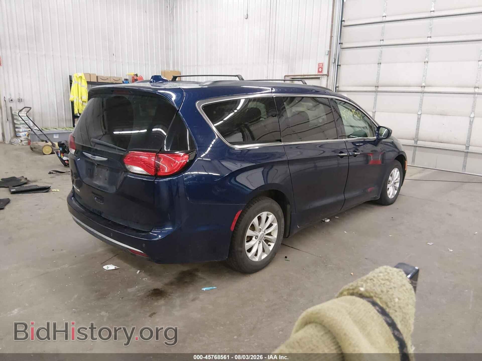 2019 CHRYSLER PACIFICA - VIN: 2C4RC1FGXKR598146 - Photo 4
