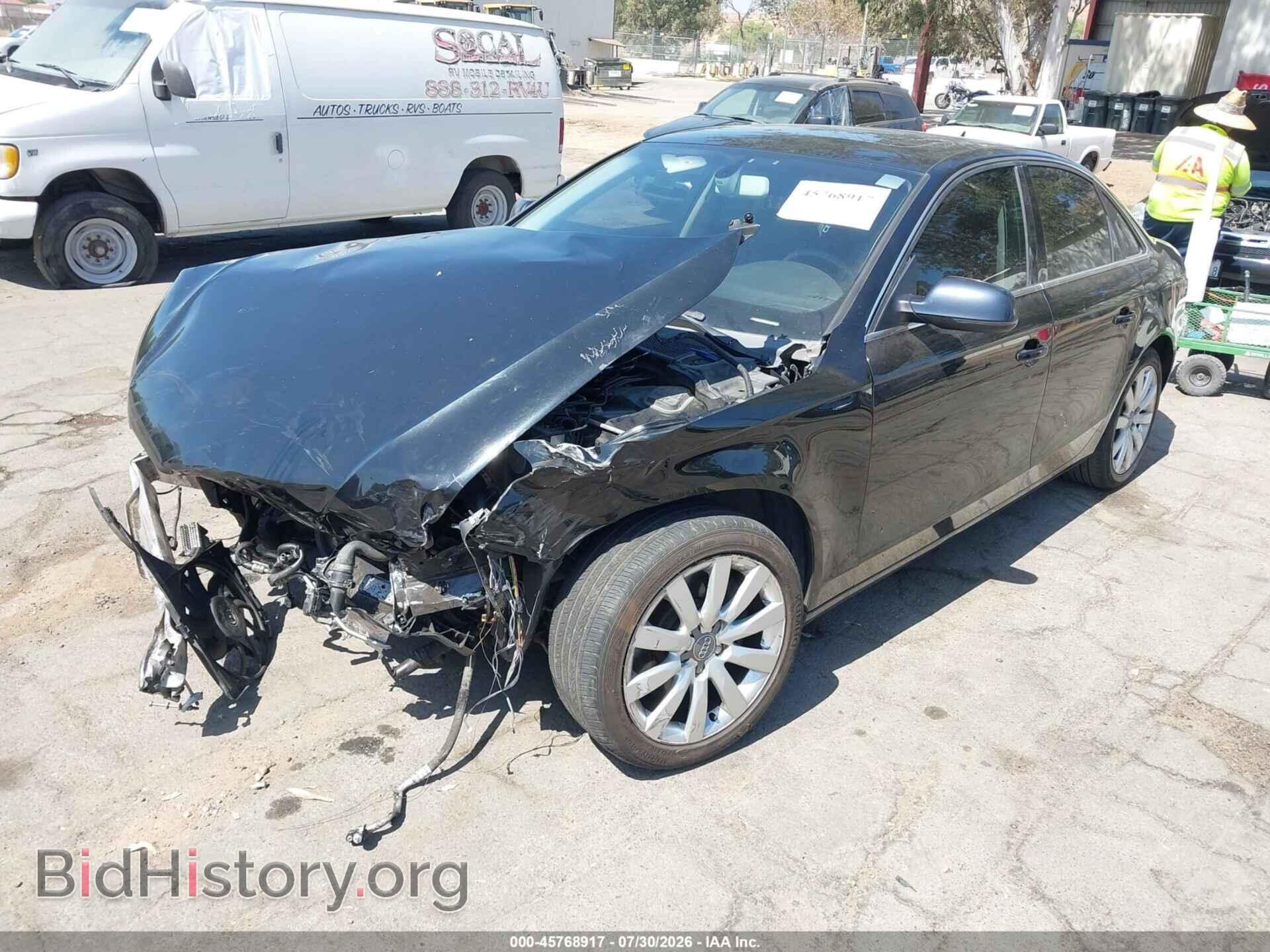 2013 AUDI A4 - VIN: WAUAFAFL4DN026746 - Фото 2