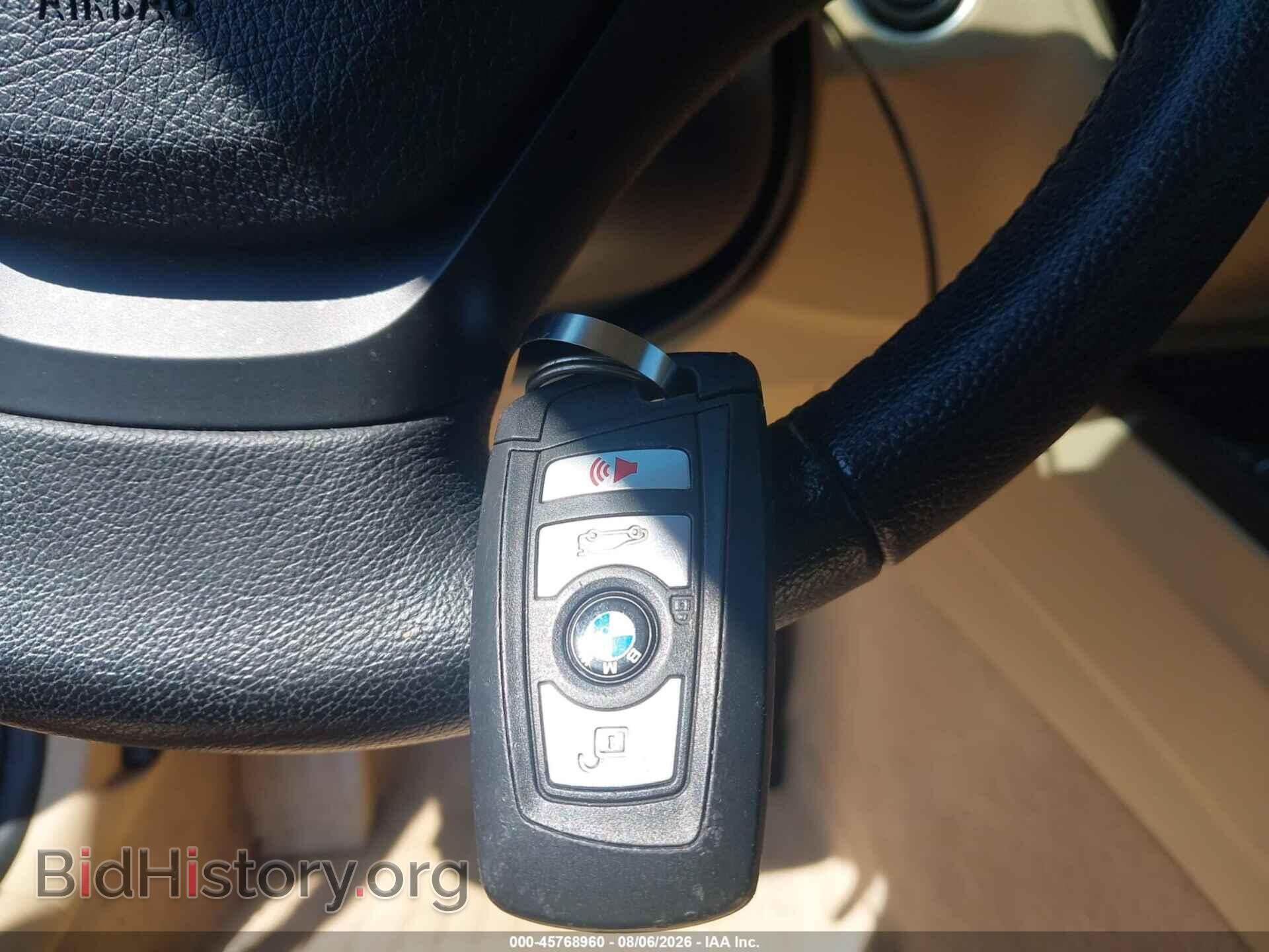 2016 BMW 320I - VIN: WBA8E5G51GNU21464 - Photo 11