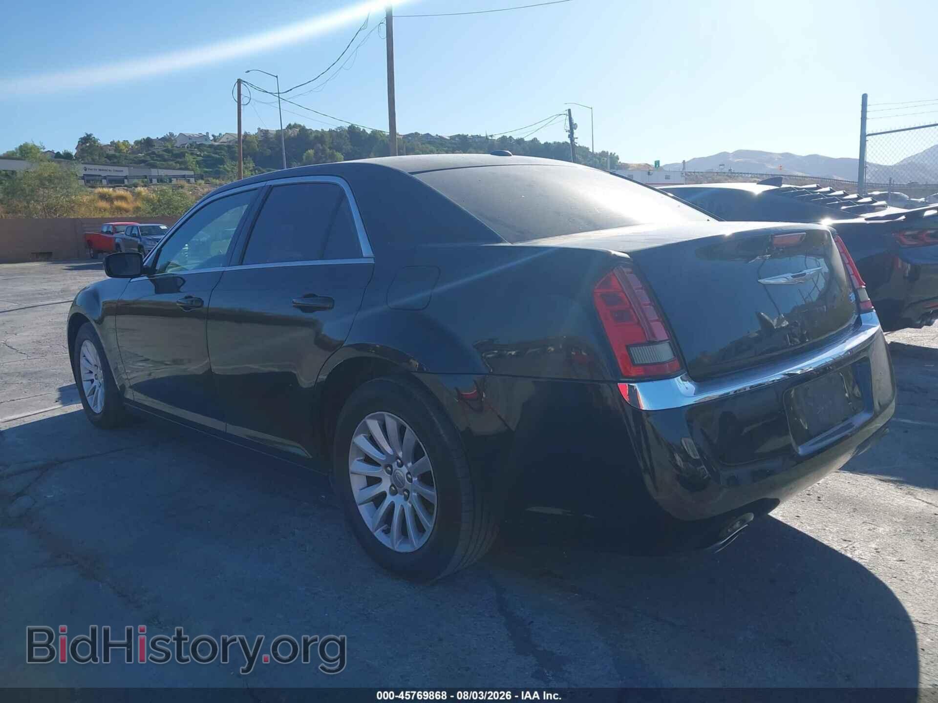 2012 CHRYSLER 300 - VIN: 2C3CCAAG2CH225630 - Photo 3