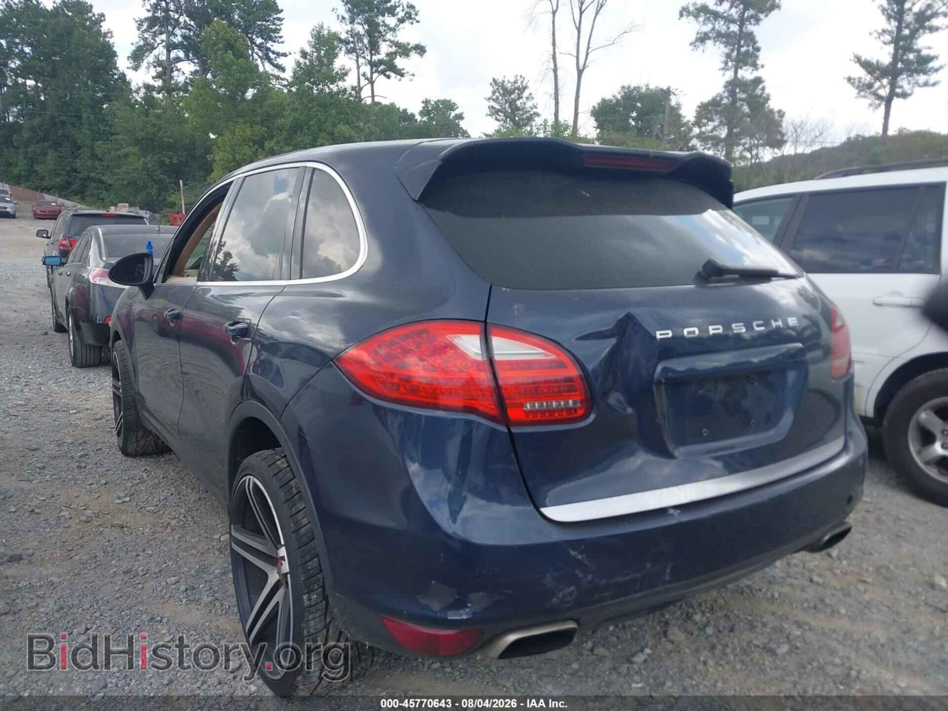 2011 PORSCHE CAYENNE - VIN: WP1AA2A23BLA07554 - Photo 3