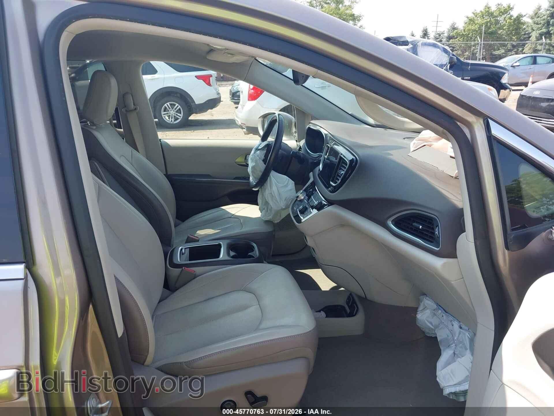 2018 CHRYSLER PACIFICA - VIN: 2C4RC1EG0JR321411 - Photo 5