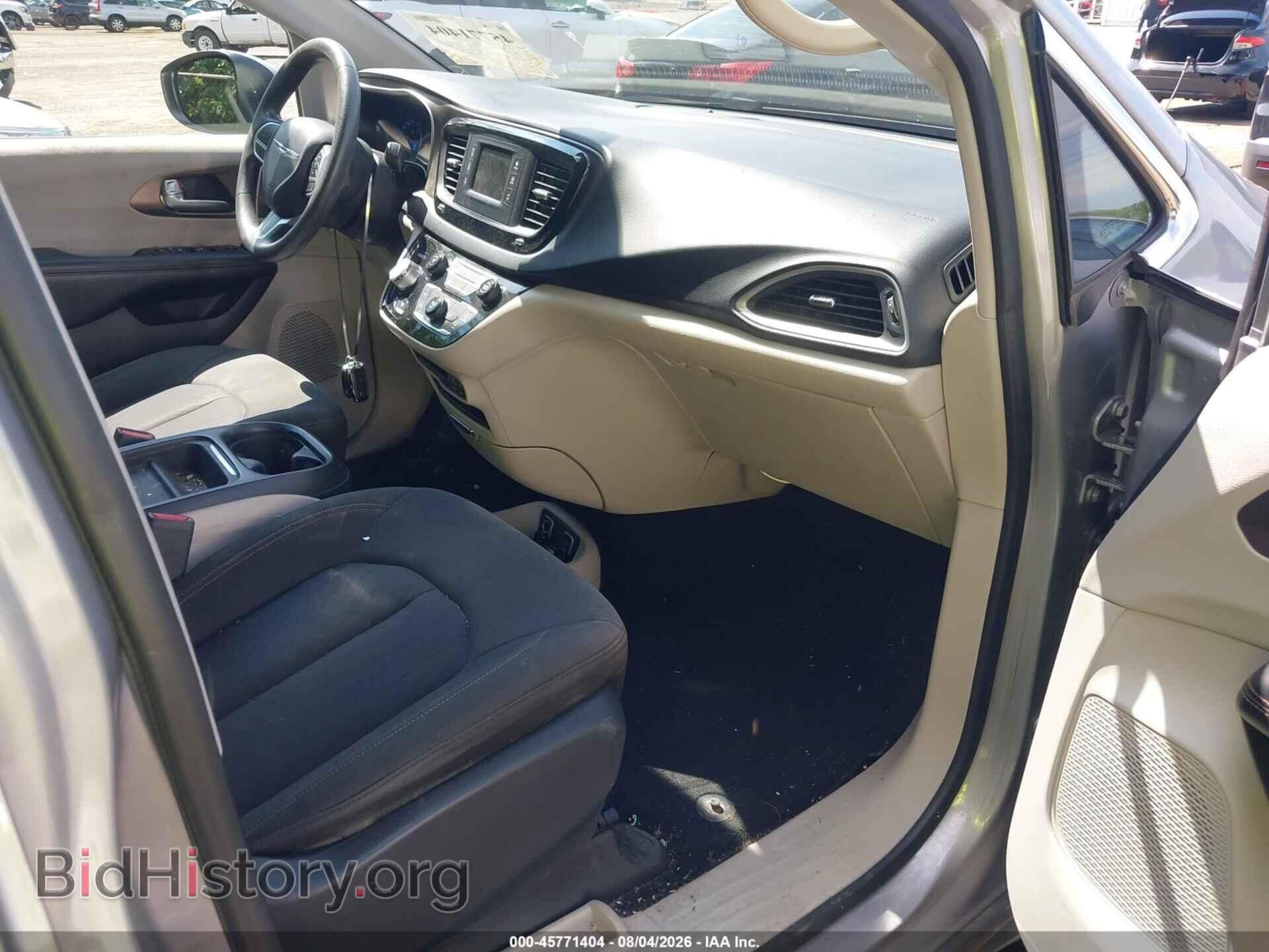 2017 CHRYSLER PACIFICA - VIN: 2C4RC1BG0HR745671 - Photo 5