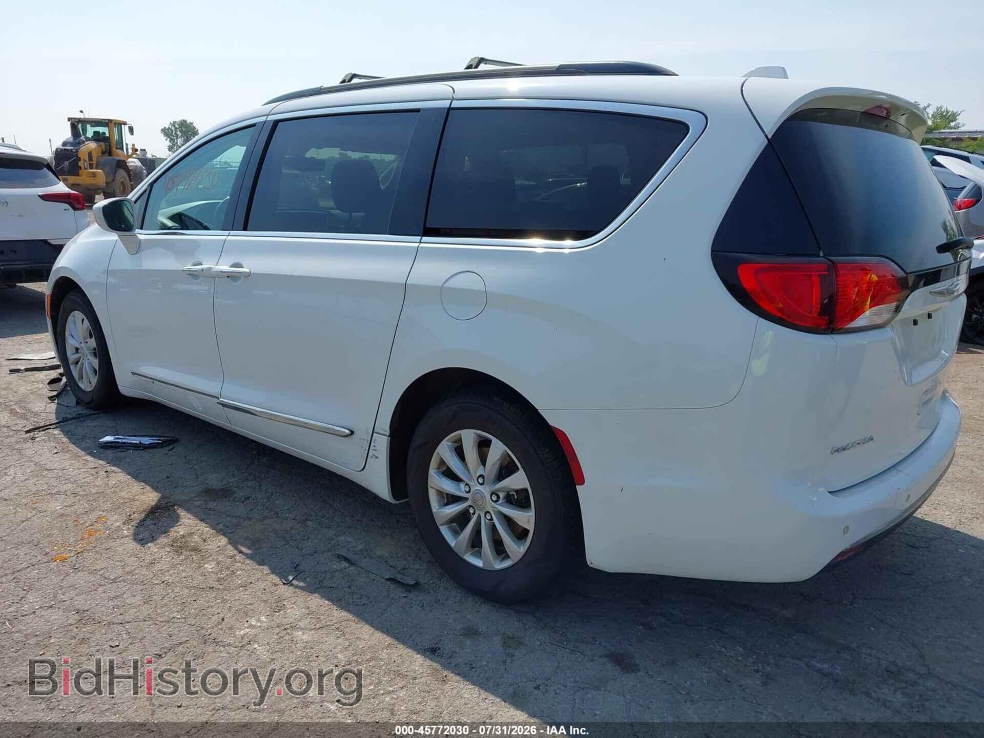 2017 CHRYSLER PACIFICA - VIN: 2C4RC1BG6HR520736 - Фото 3