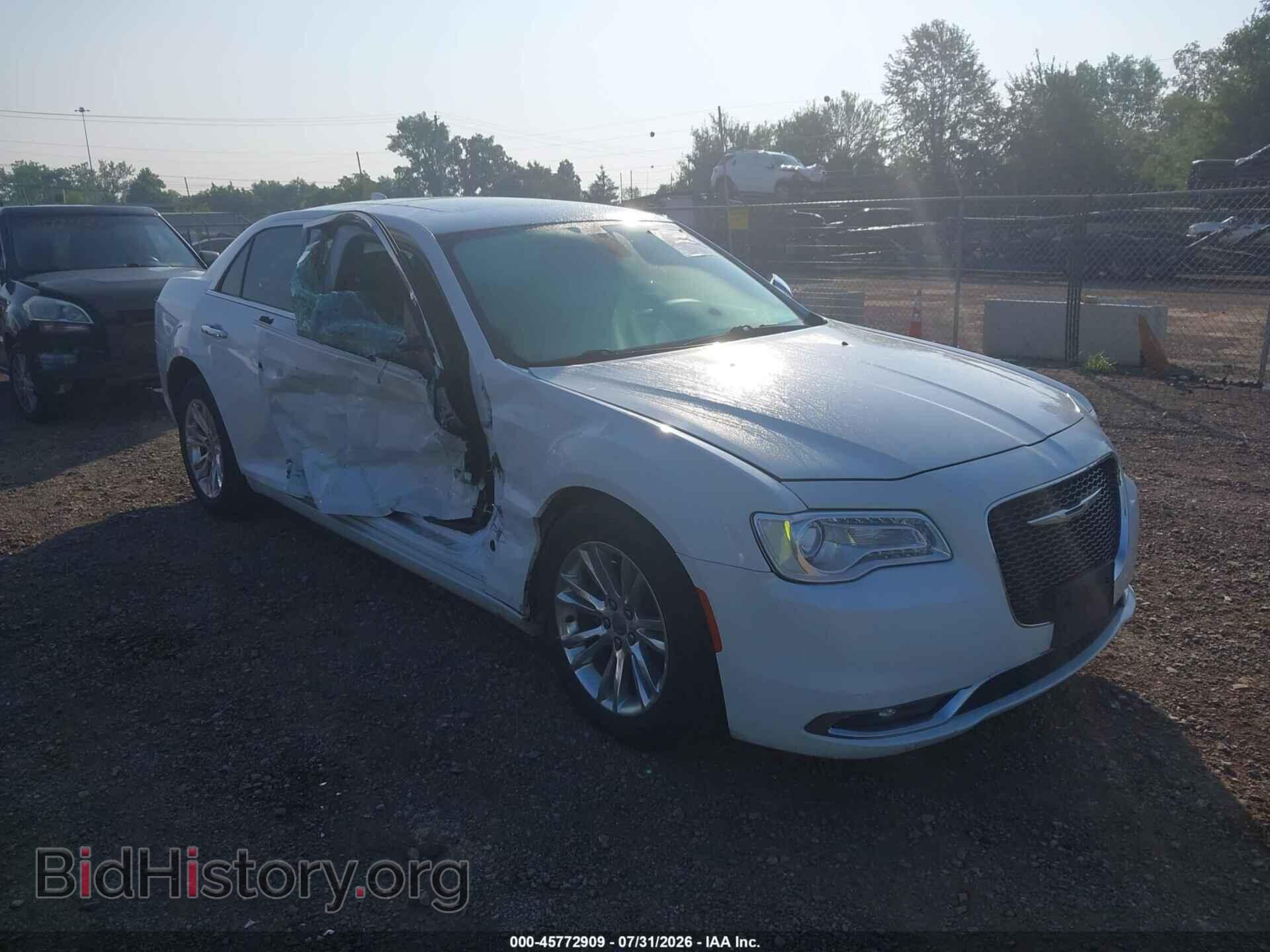 Фотография 2C3CCAEG4GH105859 - CHRYSLER 300C 2016