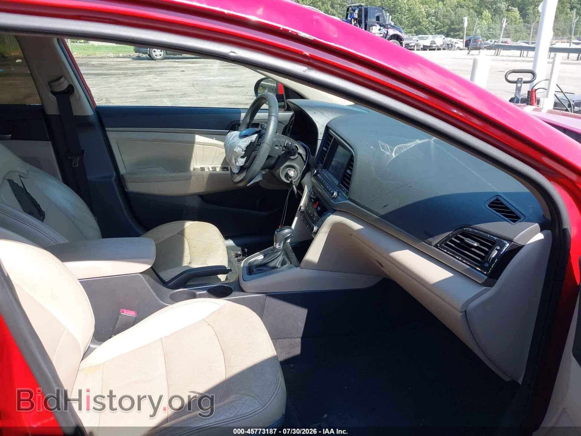 2018 HYUNDAI ELANTRA - VIN: 5NPD84LF5JH257404 - Photo 5