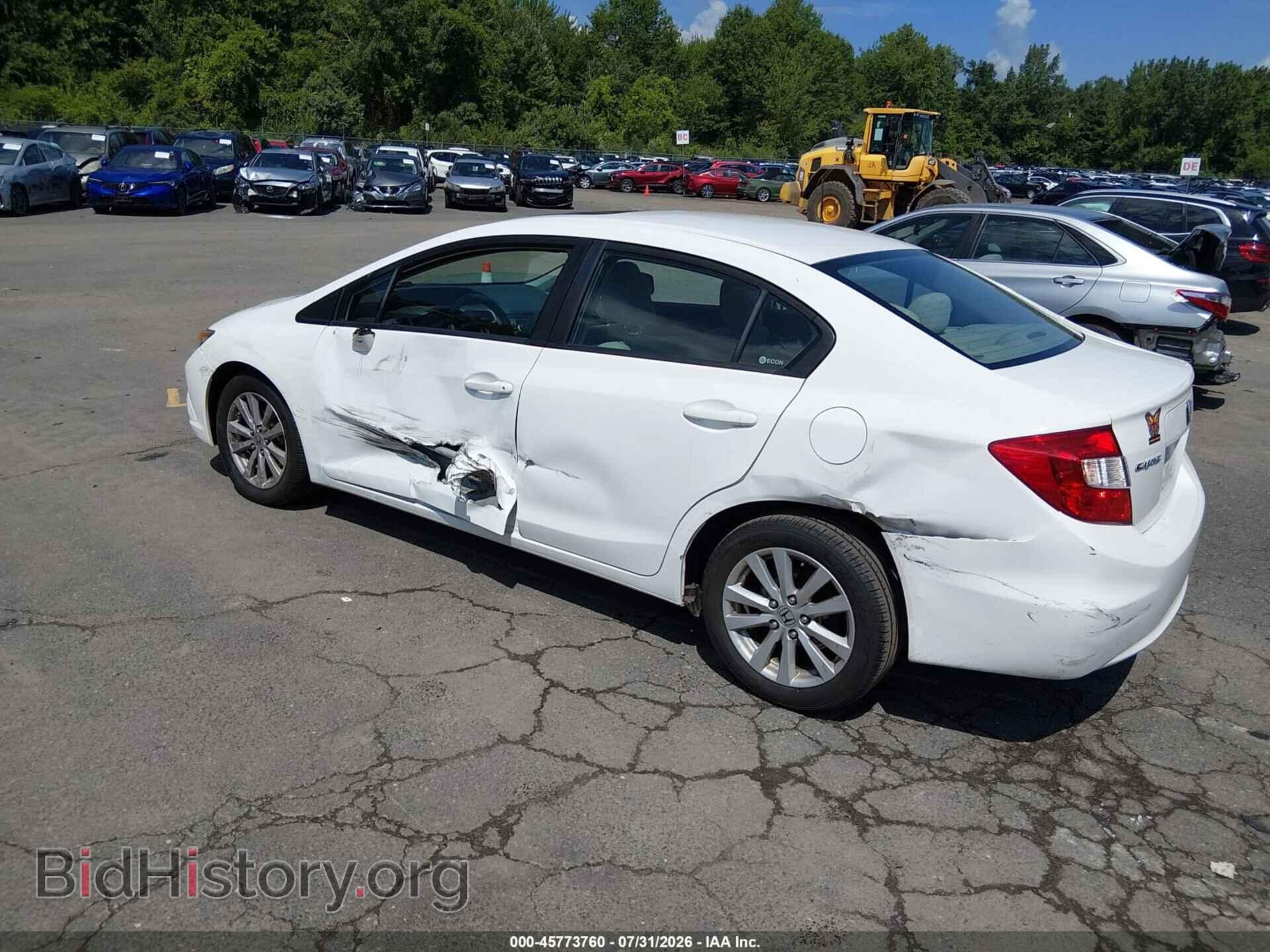 2012 HONDA CIVIC - VIN: 2HGFB2F82CH327305 - Photo 3