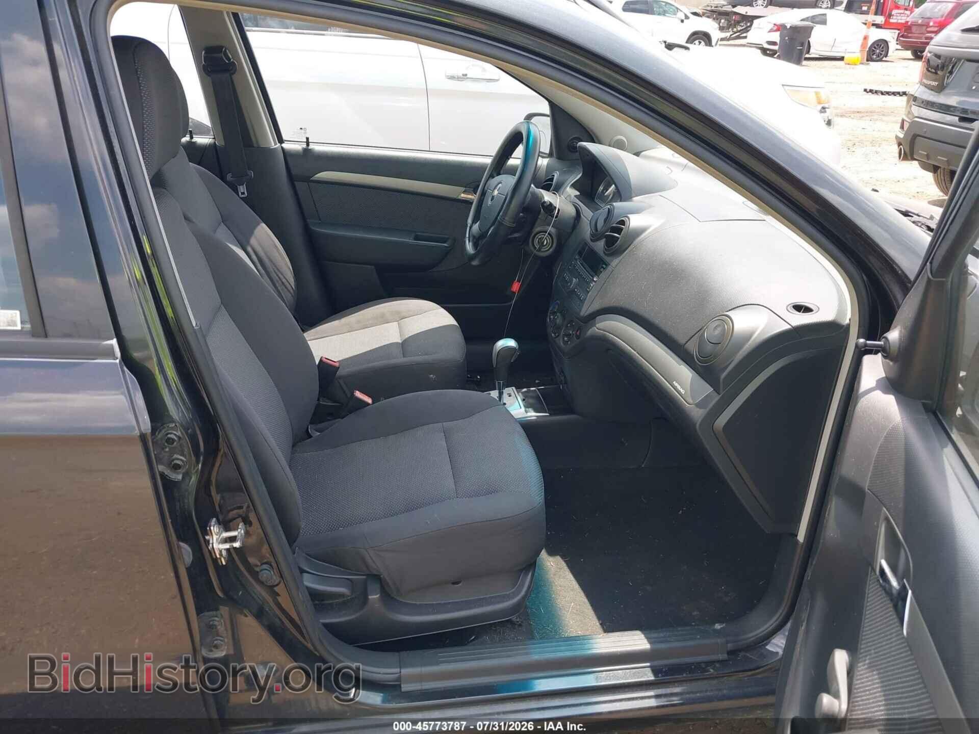 2009 CHEVROLET AVEO - VIN: KL1TD56E09B682811 - Photo 5