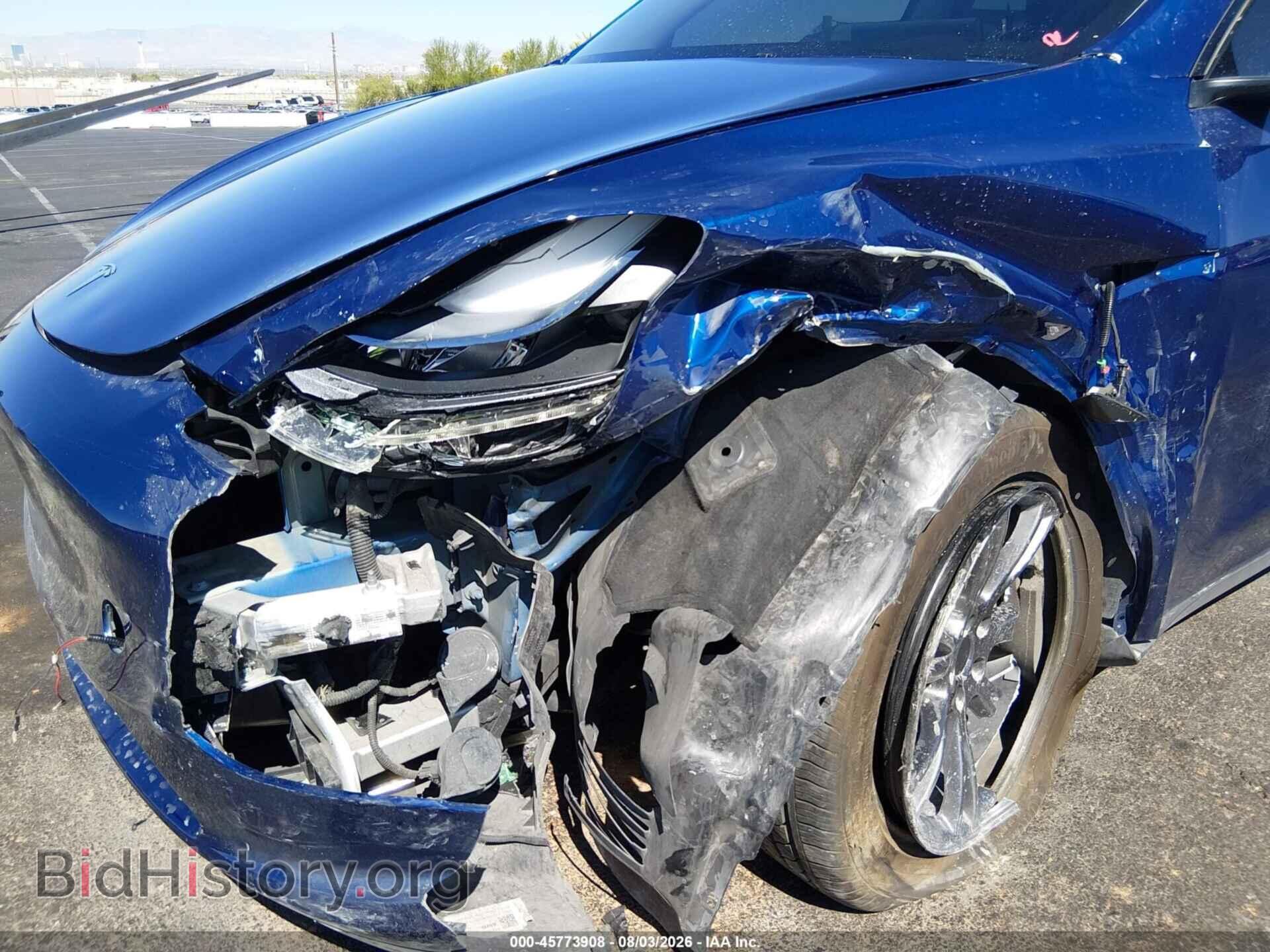 2024 TESLA MODEL Y - VIN: 7SAYGDEE9RF183295 - Фото 6