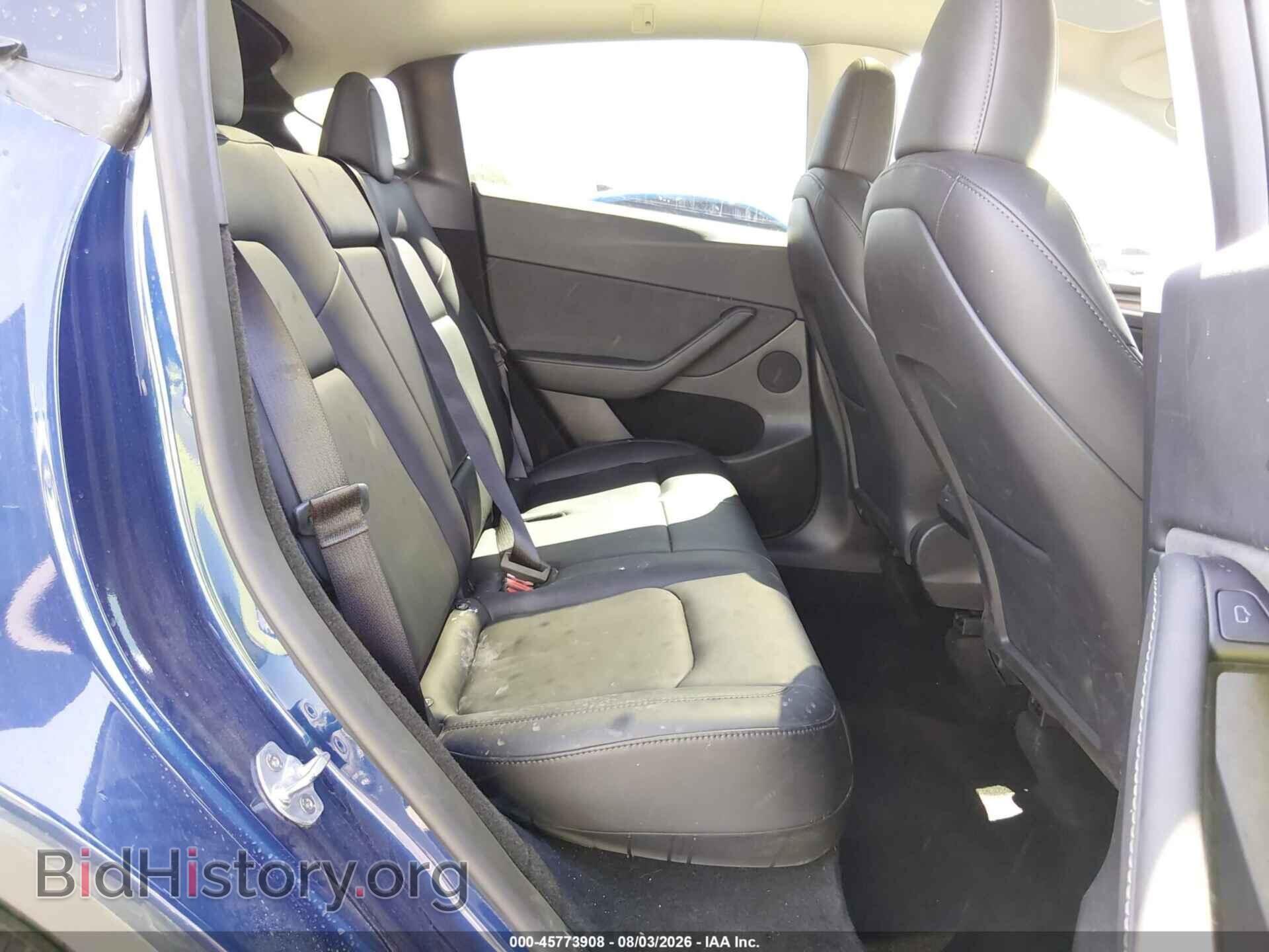2024 TESLA MODEL Y - VIN: 7SAYGDEE9RF183295 - Фото 8