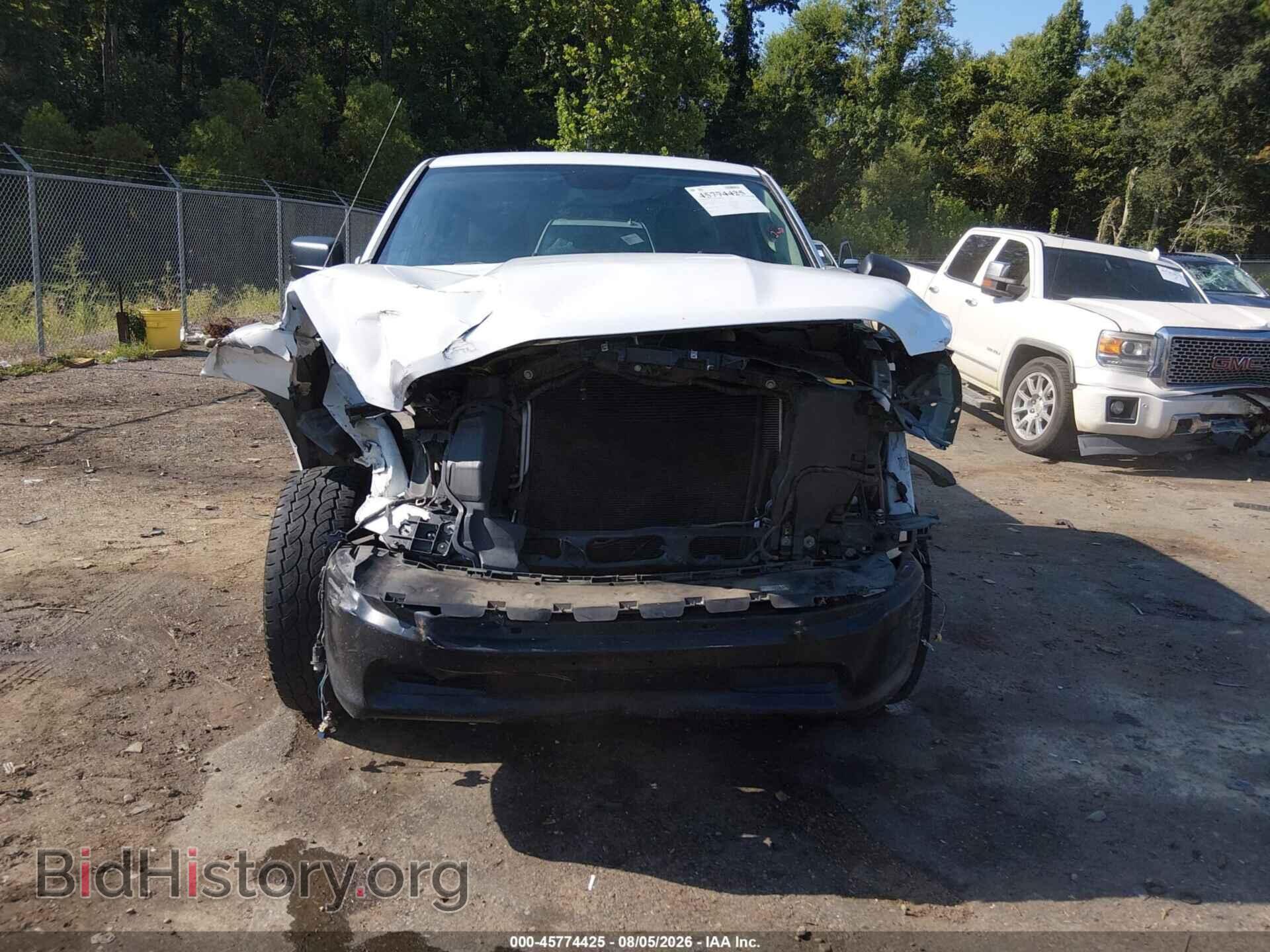 2018 RAM 1500 - VIN: 1C6RR7FT8JS197827 - Фото 6