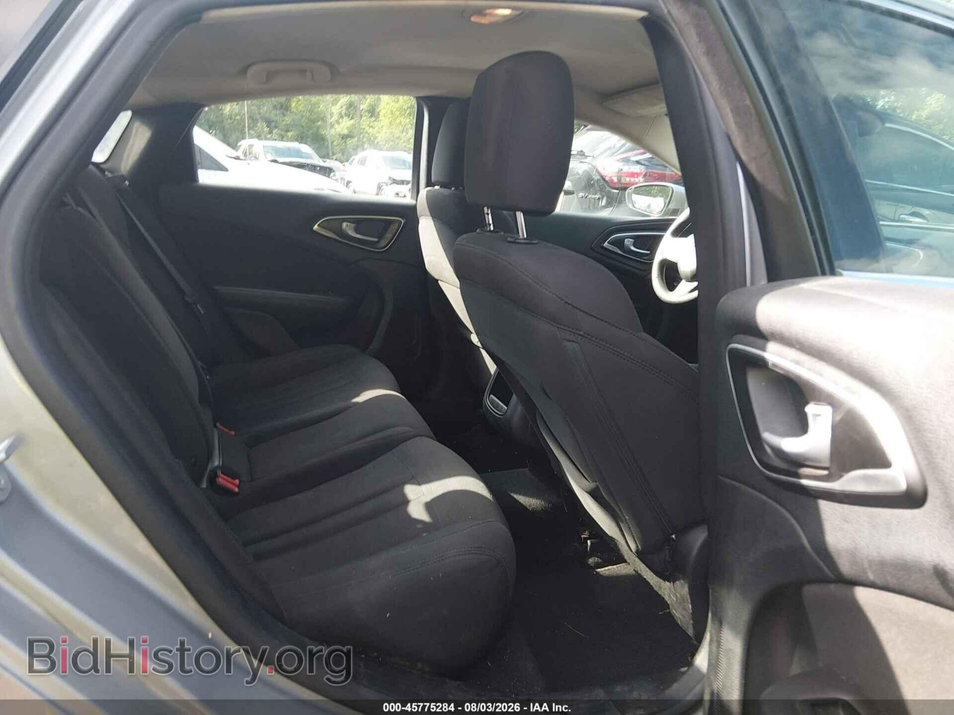 2015 CHRYSLER 200 - VIN: 1C3CCCAB5FN676708 - Photo 8