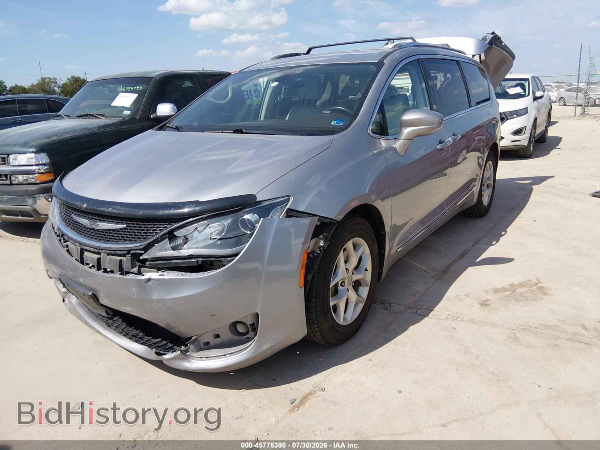 2017 CHRYSLER PACIFICA - VIN: 2C4RC1EG4HR832484 - Photo 2