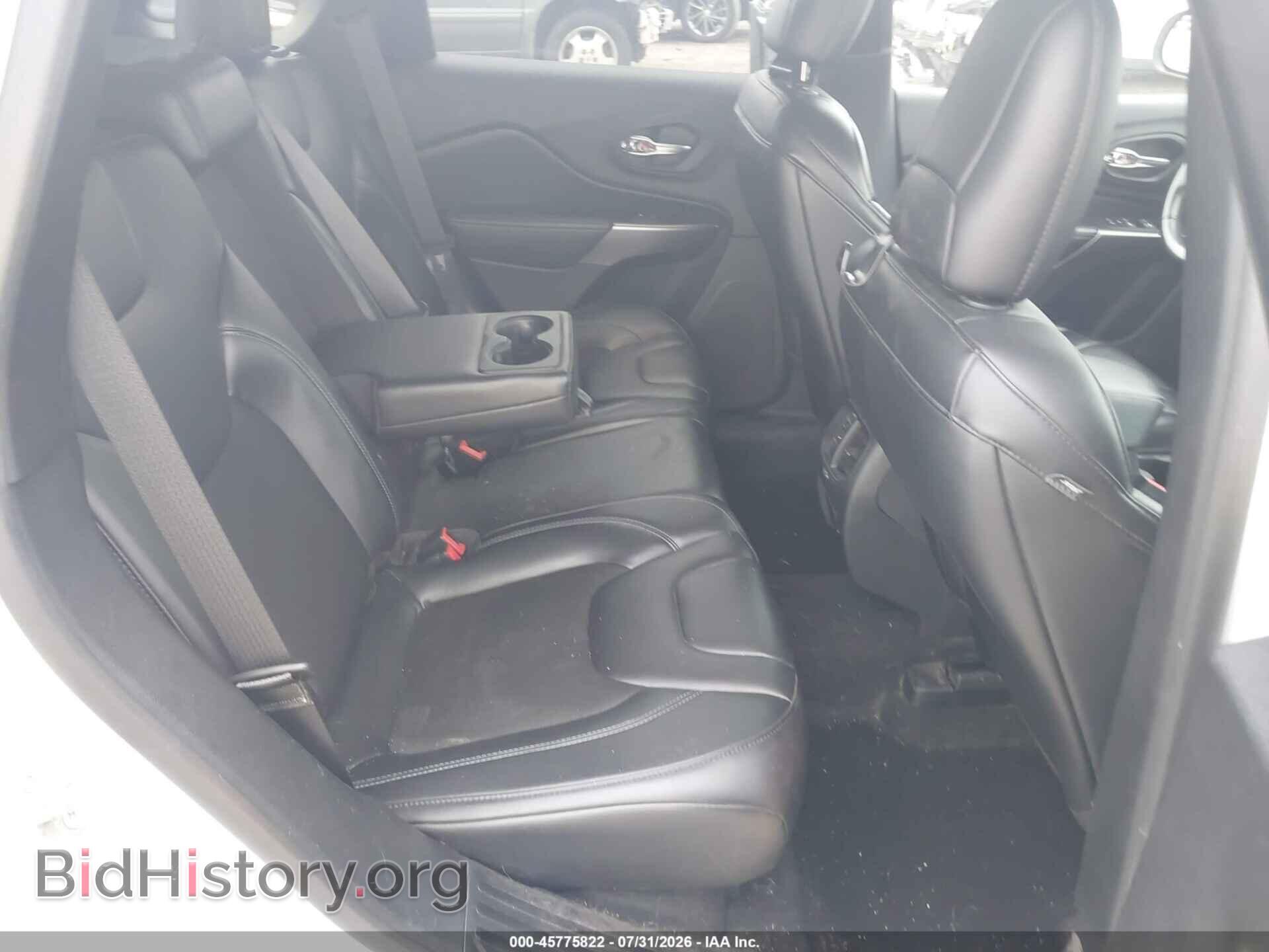 2020 JEEP CHEROKEE - VIN: 1C4PJMLB2LD564861 - Фото 8