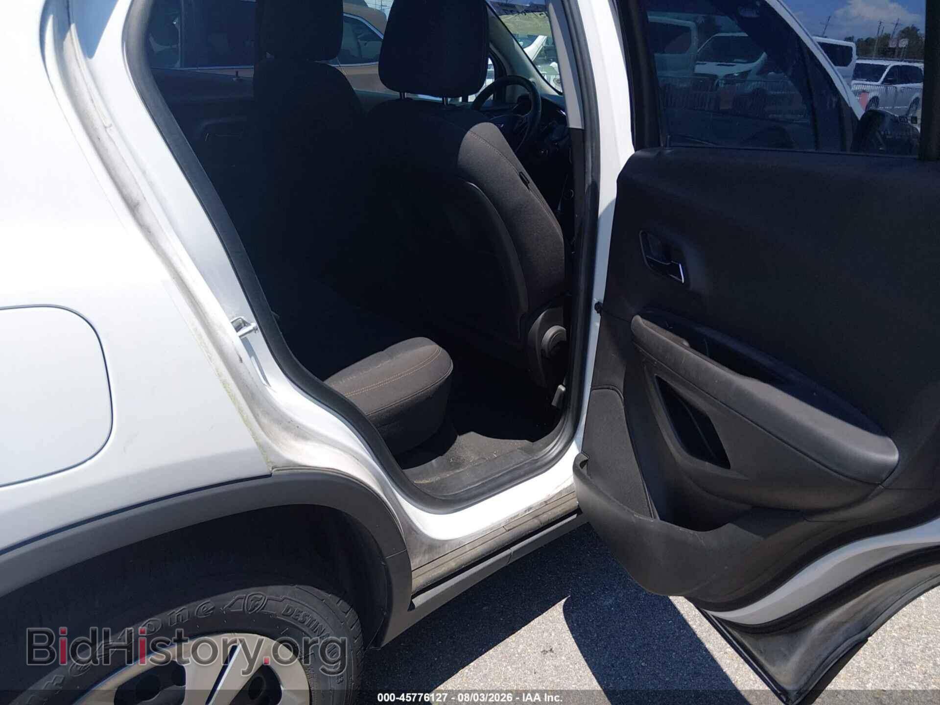 2017 CHEVROLET TRAX - VIN: KL7CJKSB0HB100679 - Photo 8