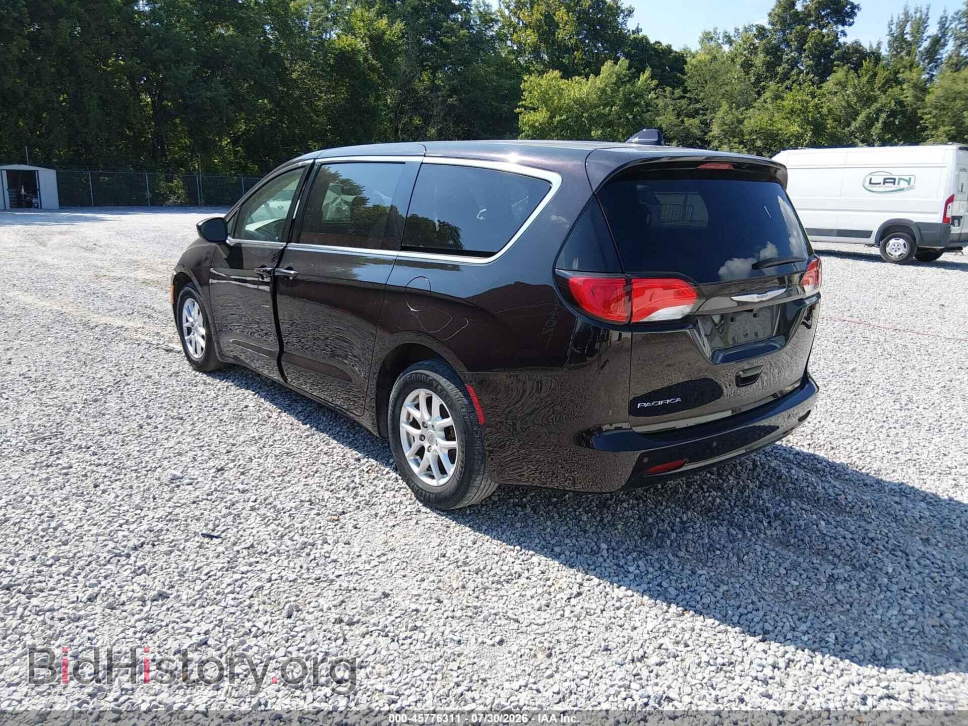 2017 CHRYSLER PACIFICA - VIN: 2C4RC1CG2HR627460 - Фото 3