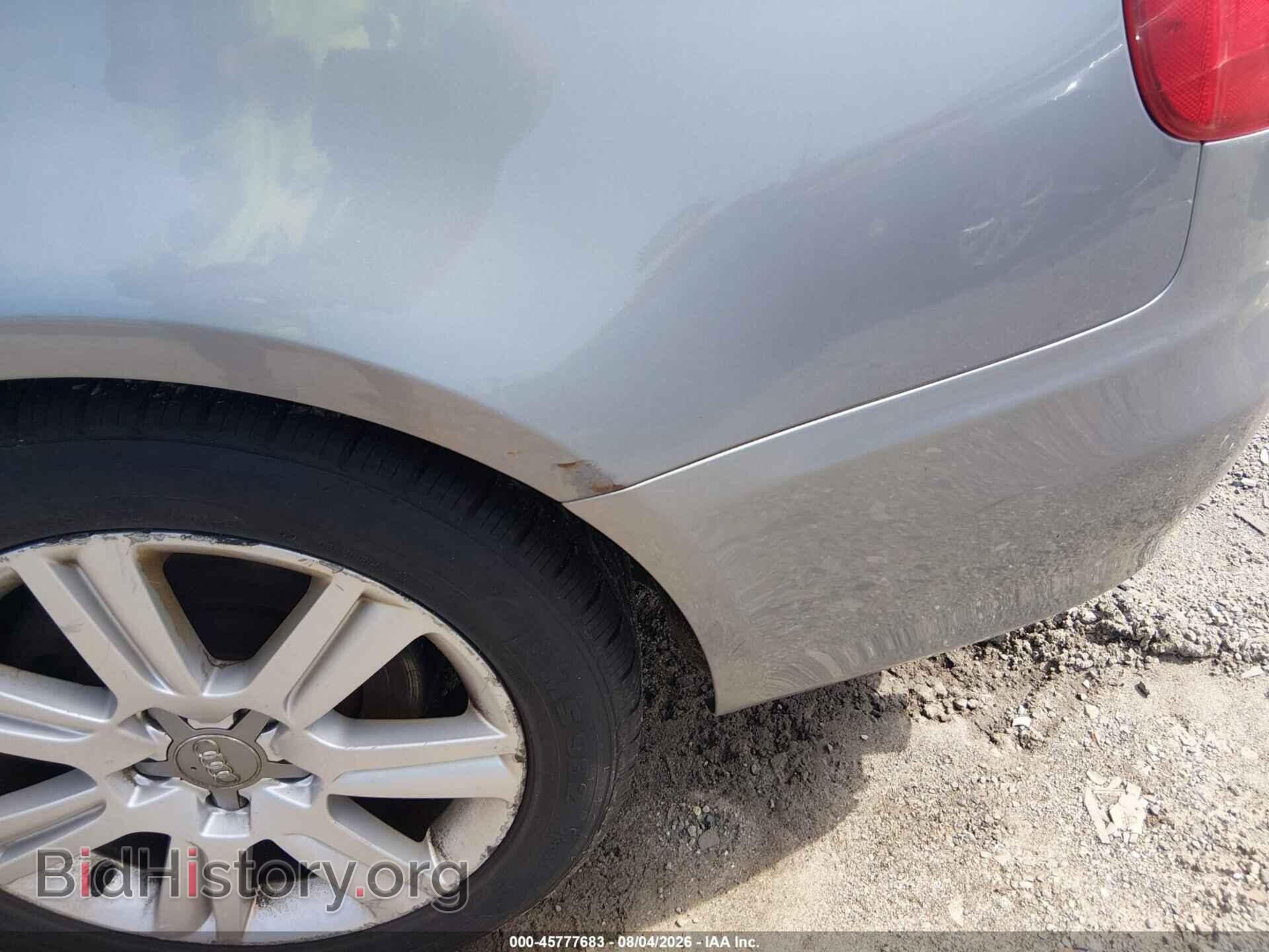 2011 AUDI A4 - VIN: WAUSFAFL0BA016885 - Фото 6
