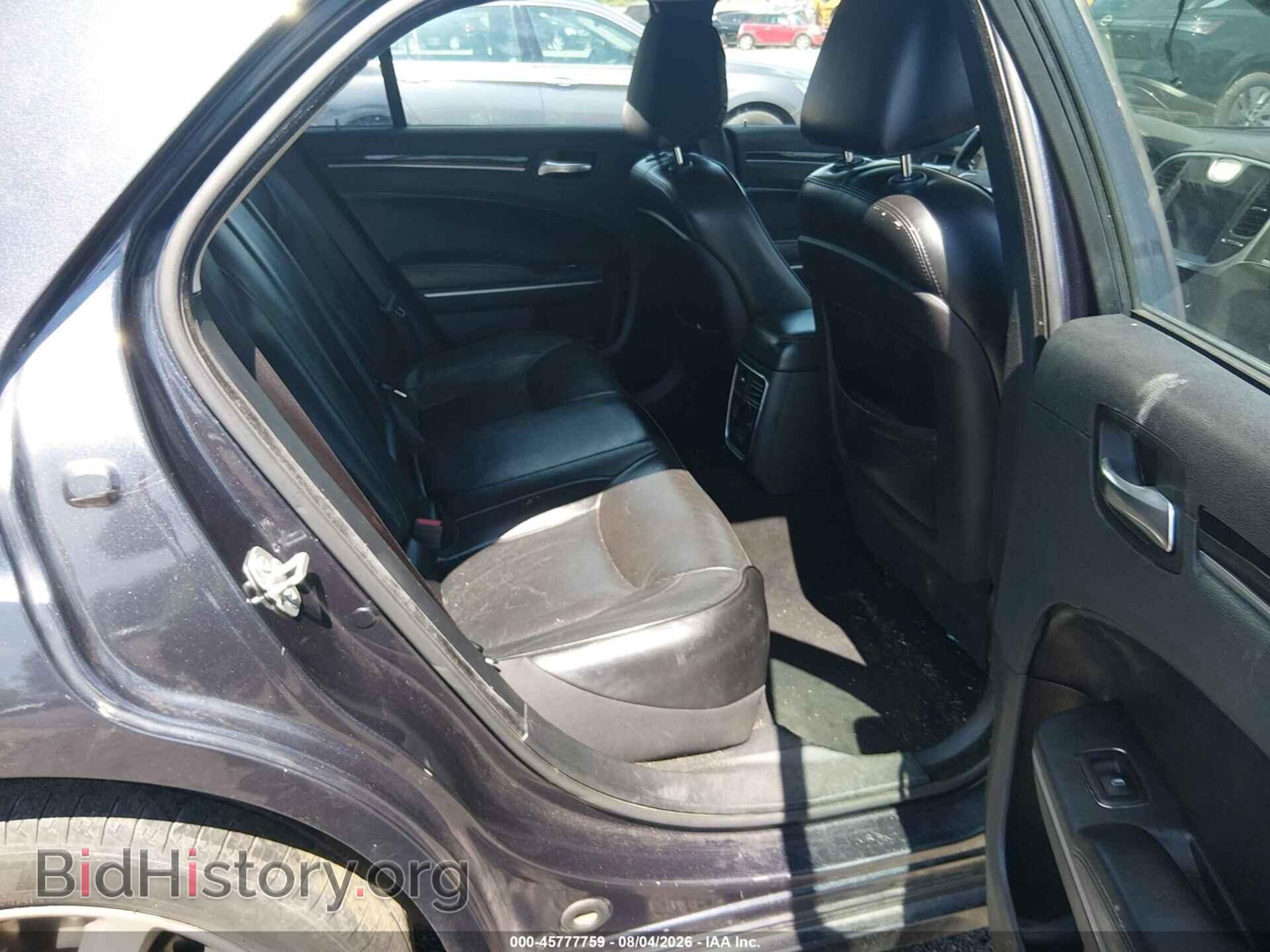 2019 CHRYSLER 300 - VIN: 2C3CCAKG7KH687291 - Photo 8