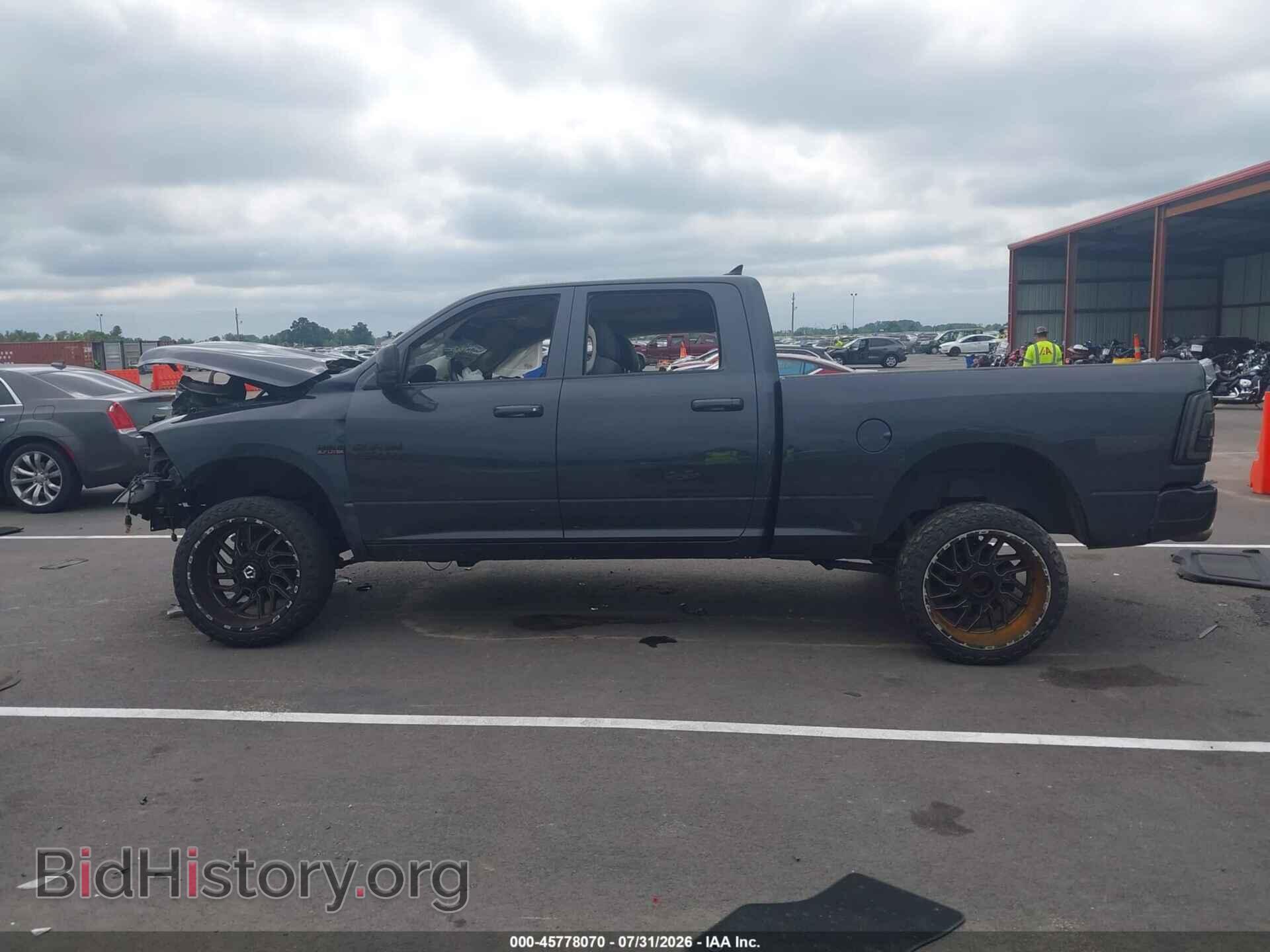 2018 RAM 1500 - VIN: 1C6RR7TT0JS169590 - Фото 14