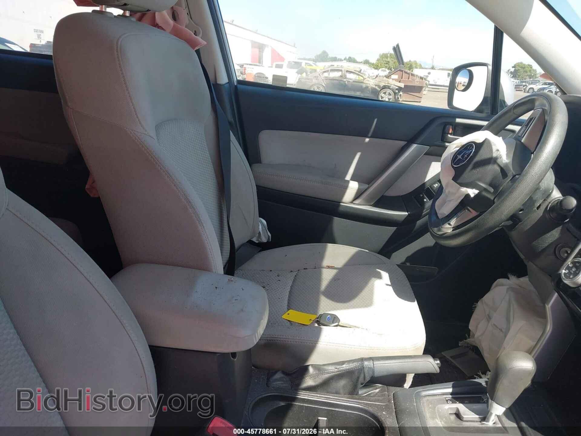 2016 SUBARU FORESTER - VIN: JF2SJADC8GH533565 - Фото 5