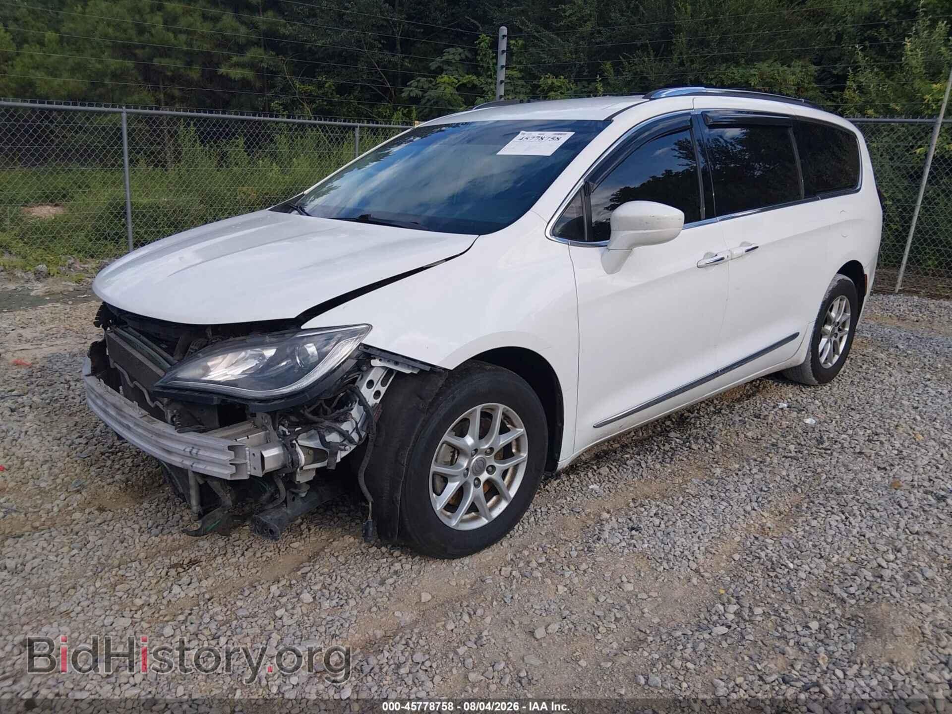 2020 CHRYSLER PACIFICA - VIN: 2C4RC1BG2LR140091 - Photo 2