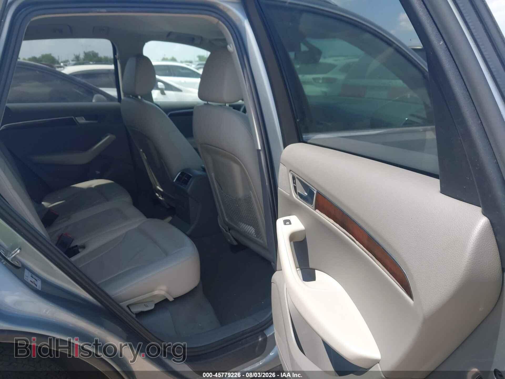 2011 AUDI Q5 - VIN: WA1CFAFP4BA044385 - Фото 8
