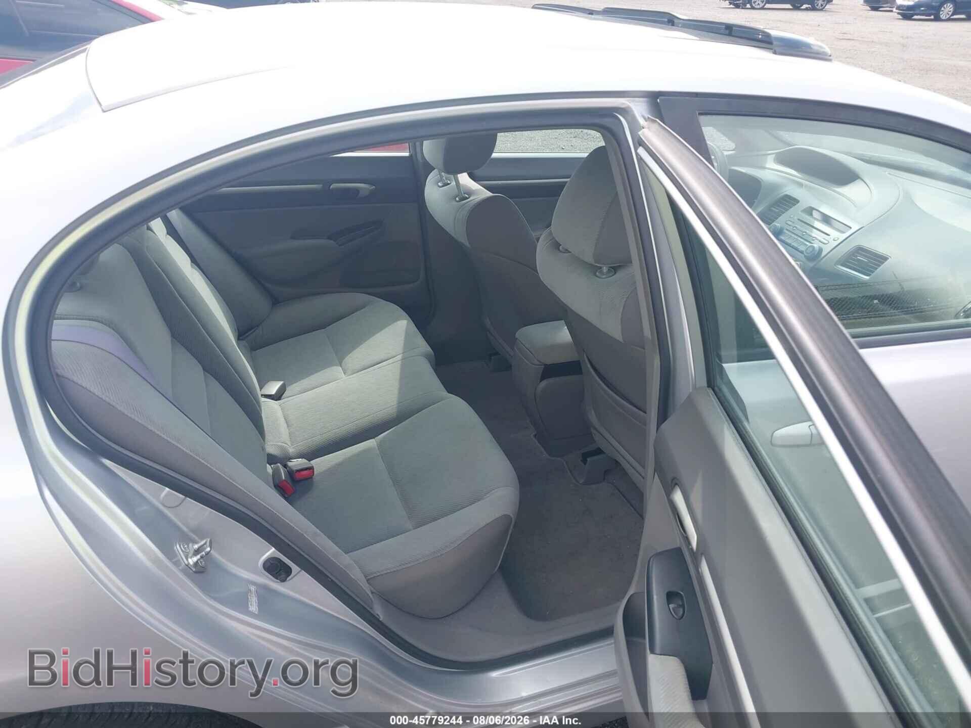 2010 HONDA CIVIC - VIN: 19XFA1F86AE042675 - Фото 8