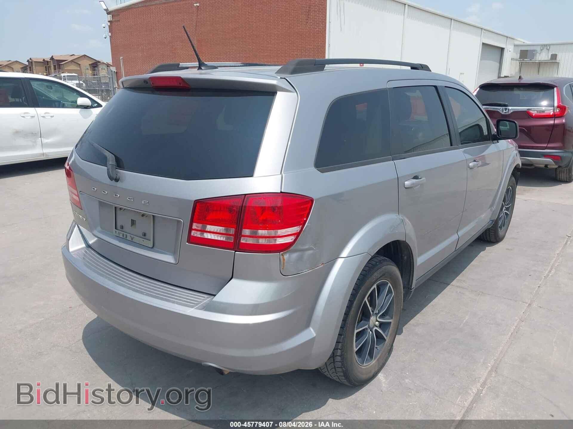 2017 DODGE JOURNEY - VIN: 3C4PDCAB2HT599812 - Фото 4