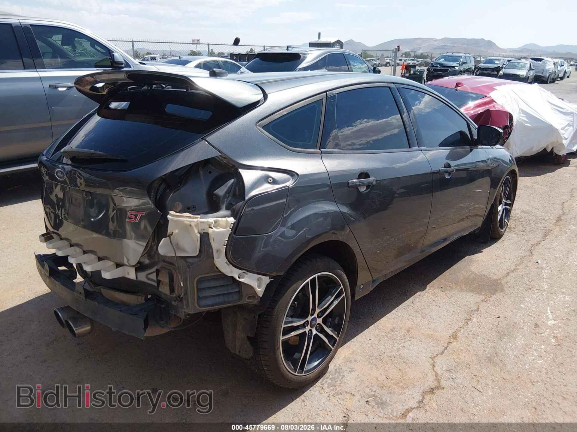 2016 FORD FOCUS ST - VIN: 1FADP3L90GL400745 - Photo 4