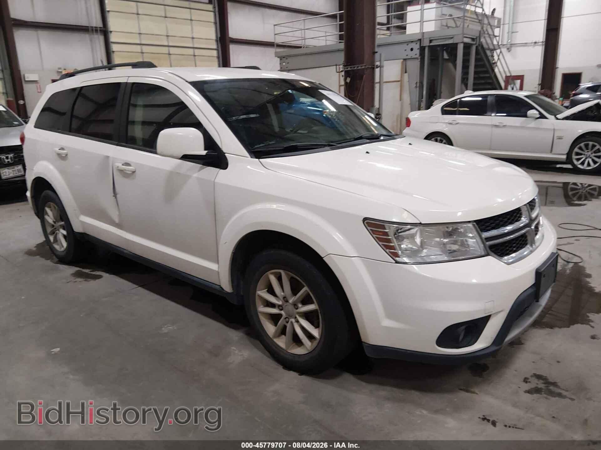 2017 Dodge JOURNEY SXT (VIN 3C4PDCBB0HT507806) — photo 1 of 16, IAAI, damage: right side