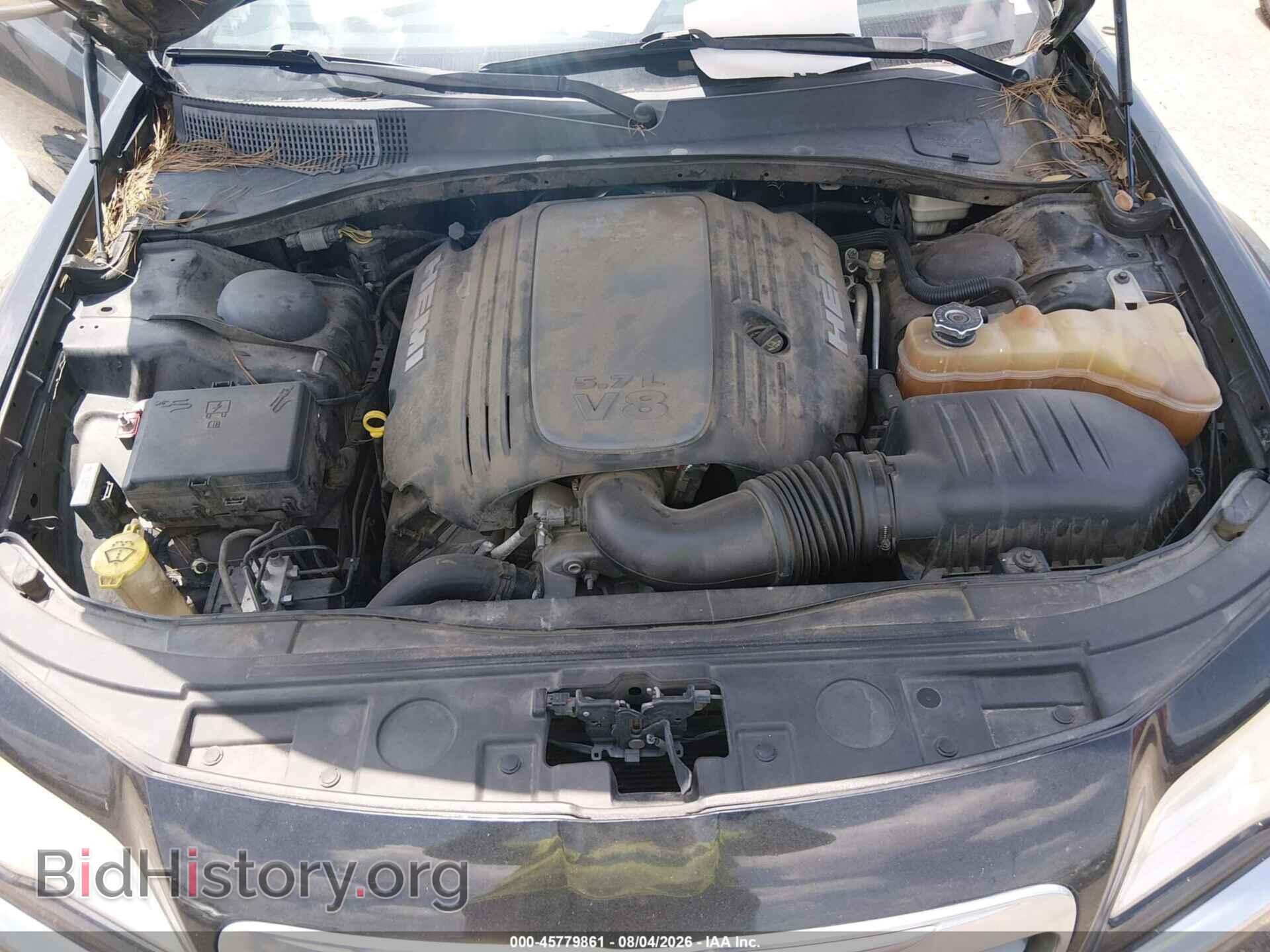 2014 CHRYSLER 300C - VIN: 2C3CCAET7EH182753 - Photo 10