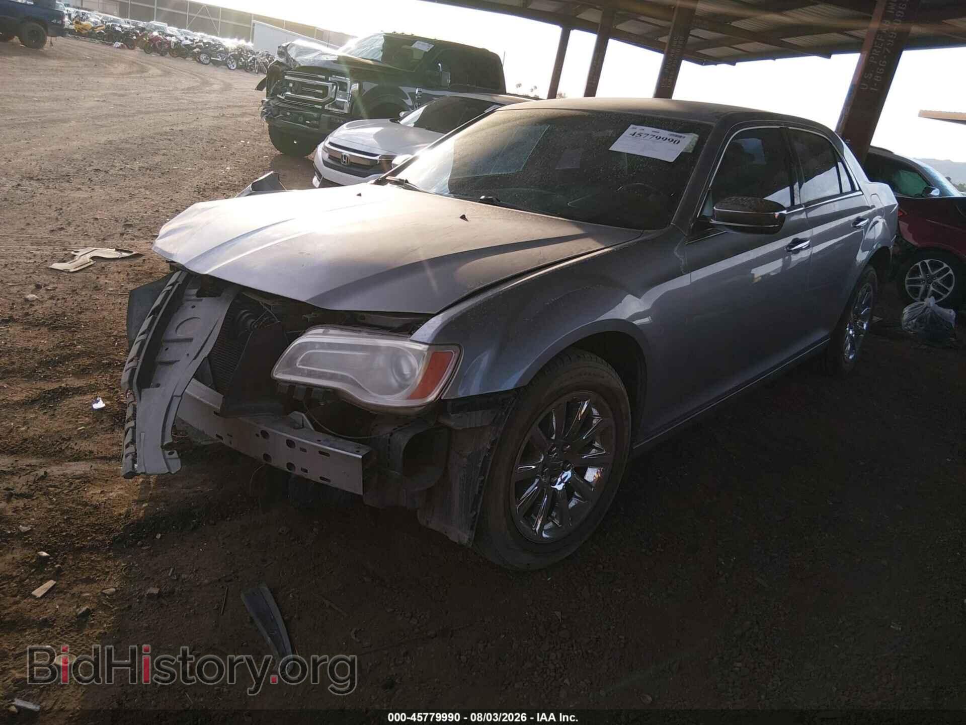 2013 CHRYSLER 300C - VIN: 2C3CCAET9DH650514 - Photo 2
