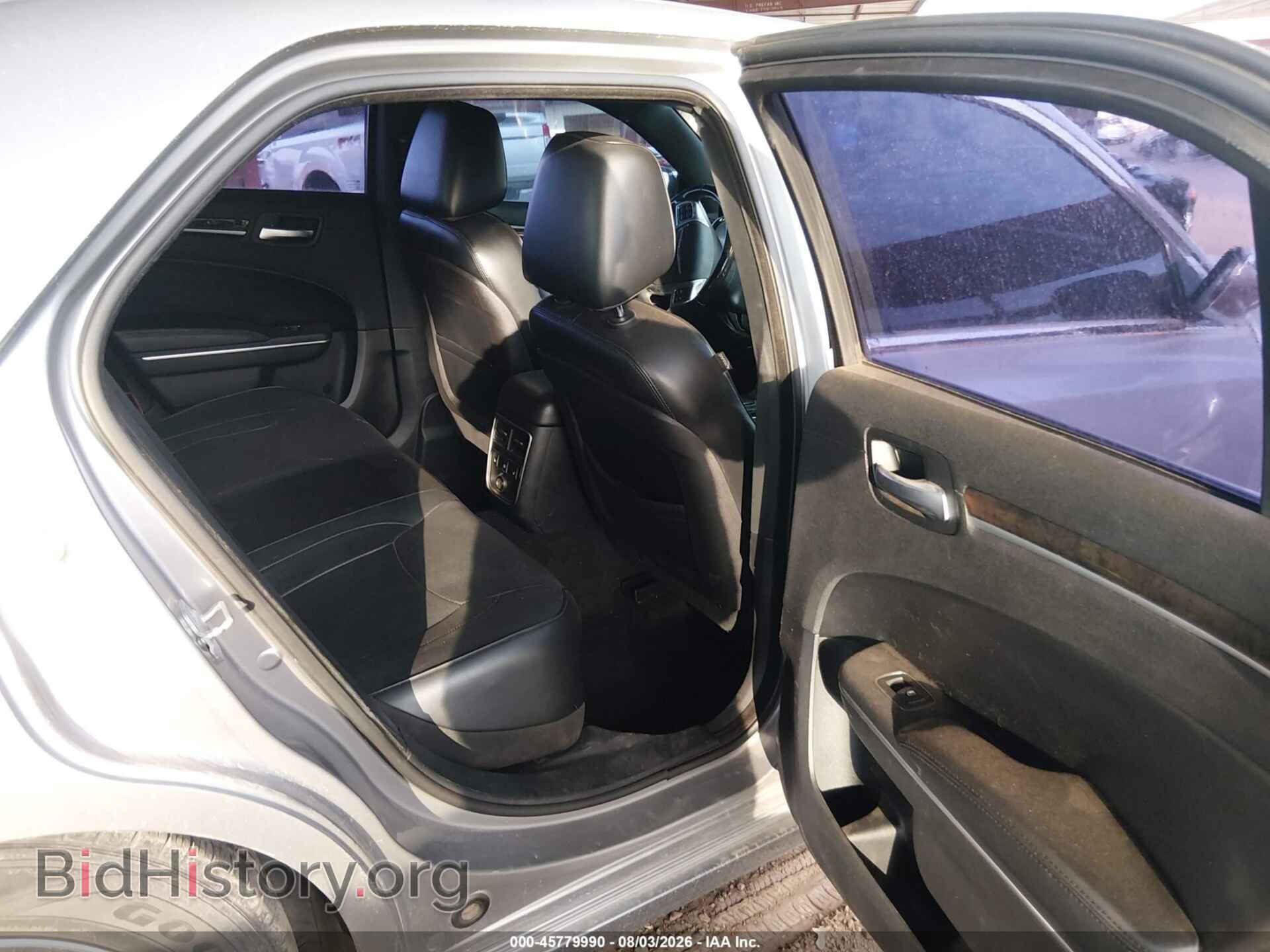 2013 CHRYSLER 300C - VIN: 2C3CCAET9DH650514 - Photo 8