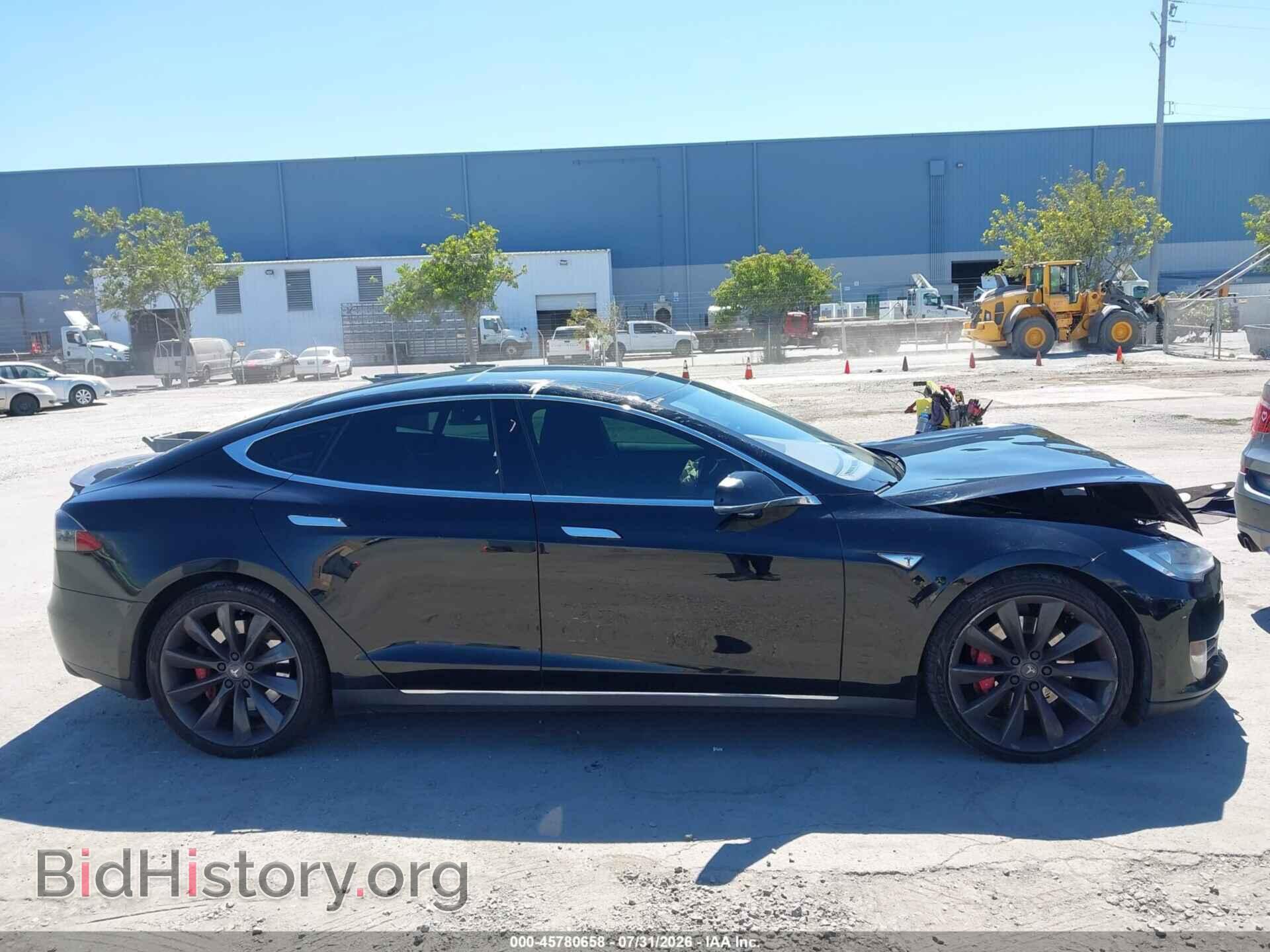 2014 TESLA MODEL S - VIN: 5YJSA1H17EFP58662 - Photo 12