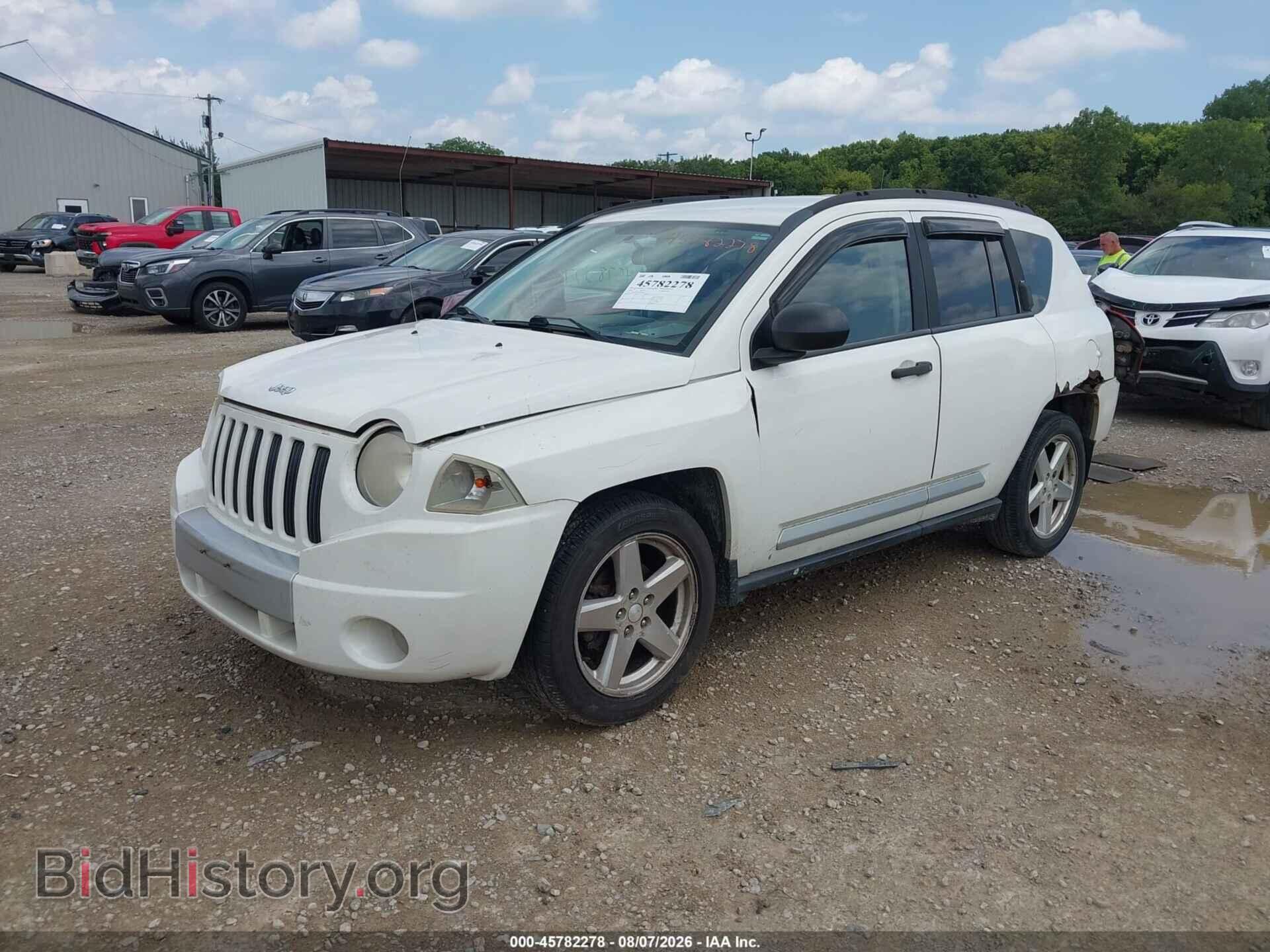 2007 JEEP COMPASS - VIN: 1J8FF57W17D180472 - Фото 2