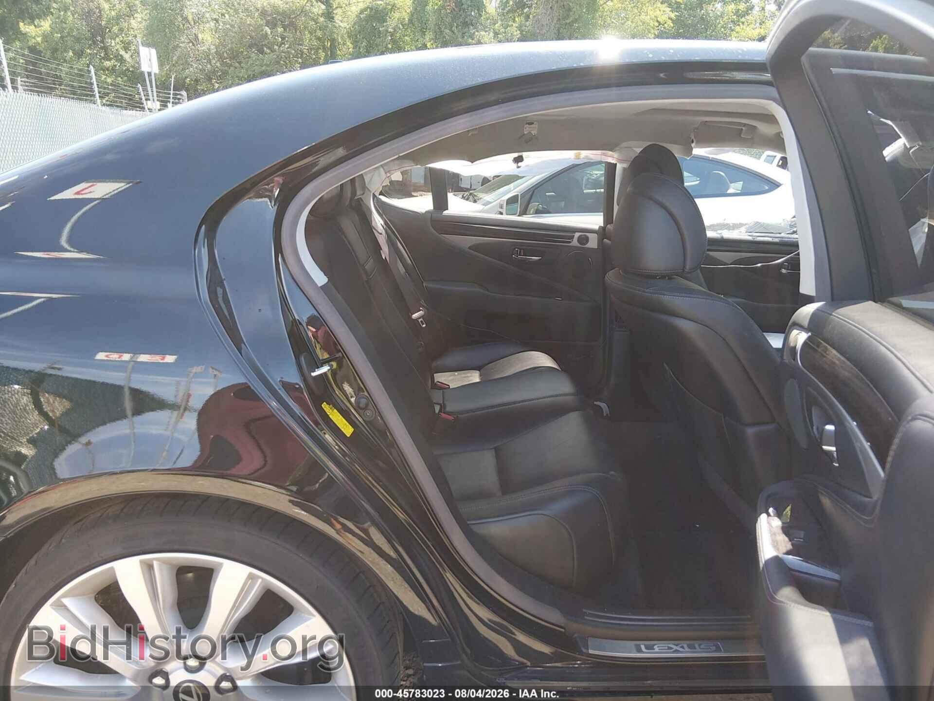 2013 LEXUS LS 460 - VIN: JTHCL5EF0D5018195 - Photo 8