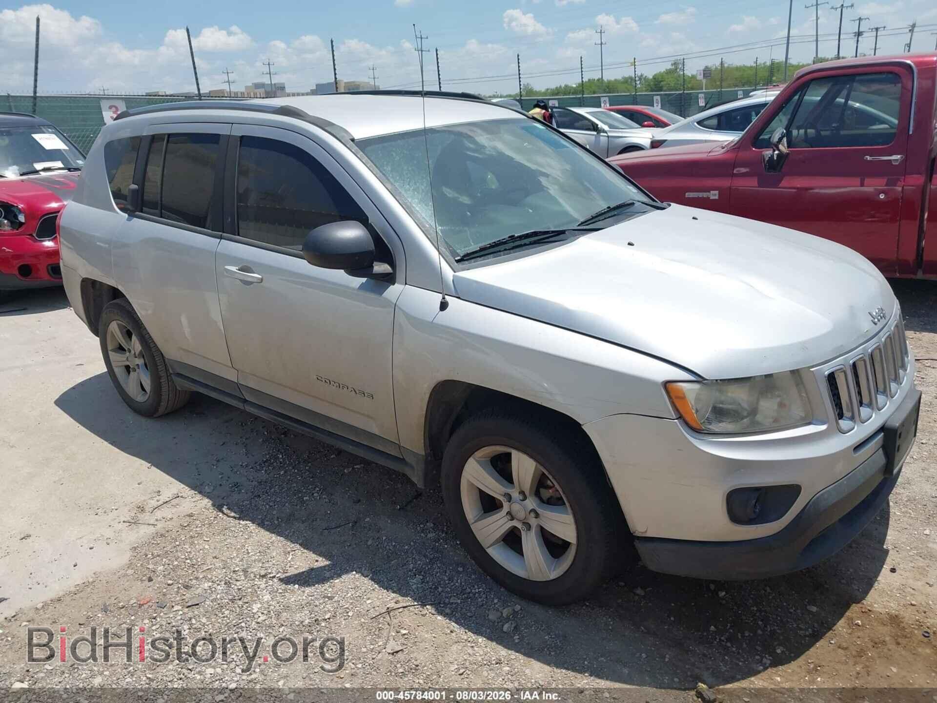 Photo 1J4NT1FA5BD287859 - JEEP COMPASS 2011