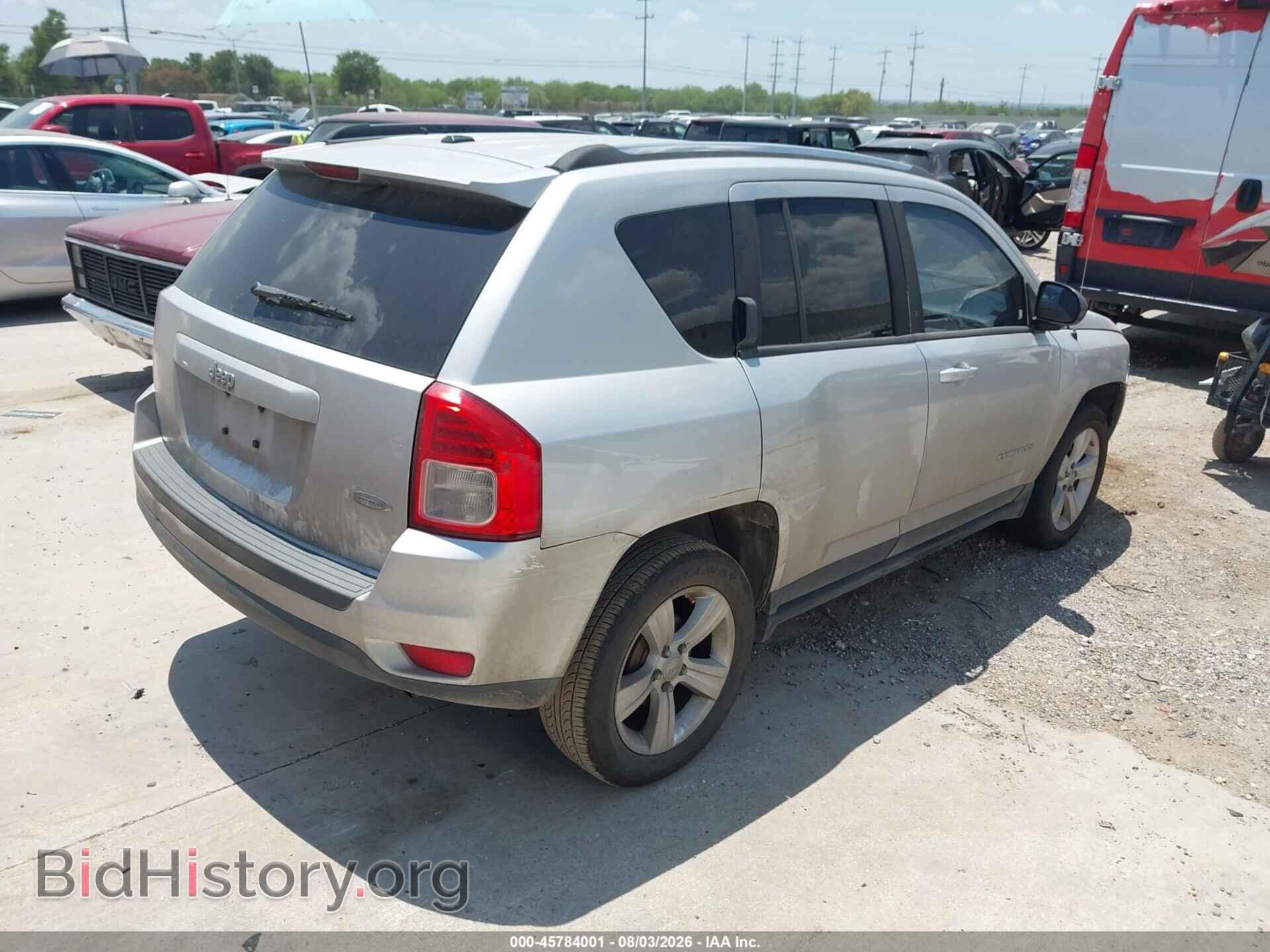 2011 JEEP COMPASS - VIN: 1J4NT1FA5BD287859 - Photo 4